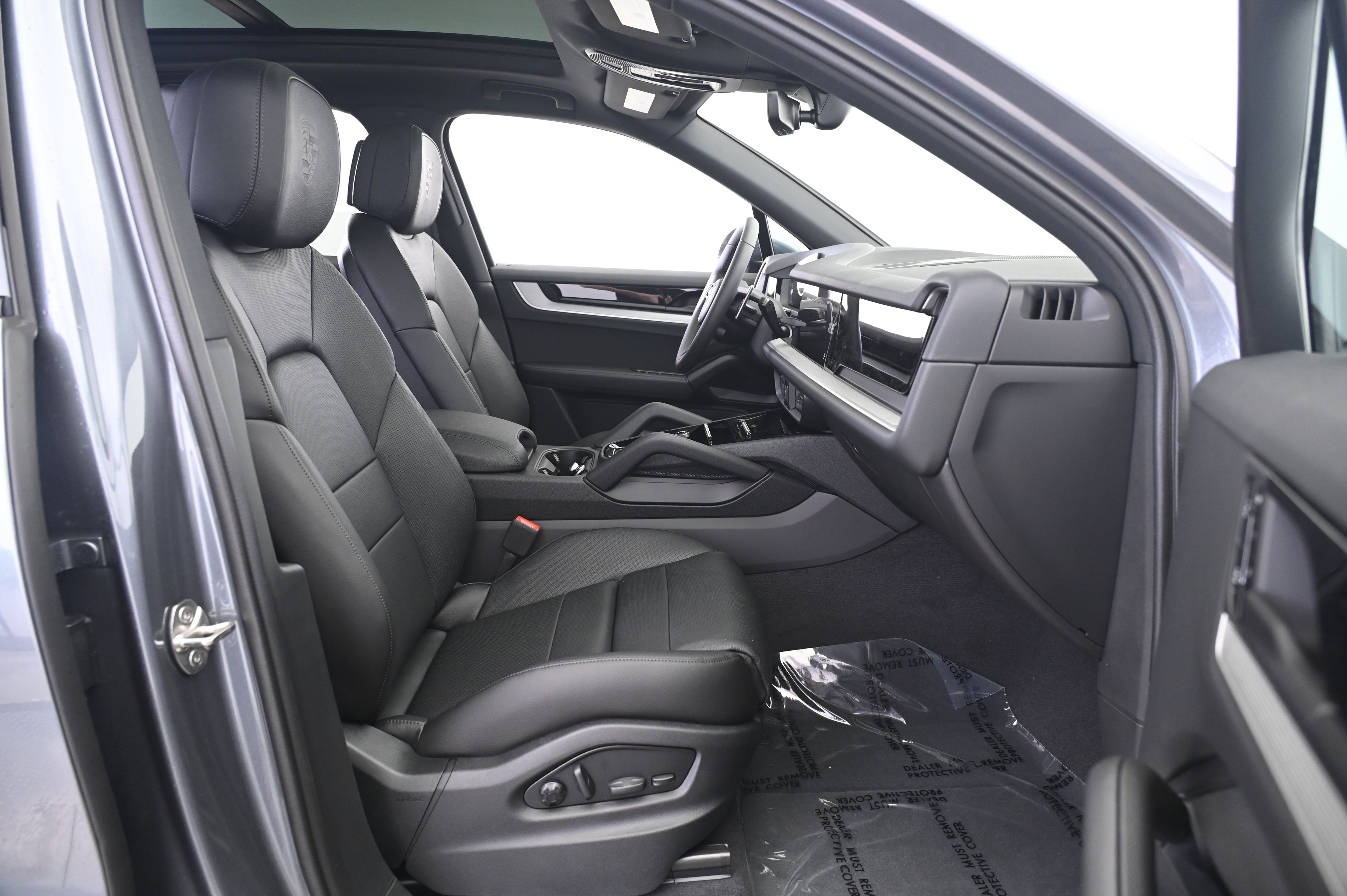 Thumbnail: 2026 Porsche Cayenne - 23