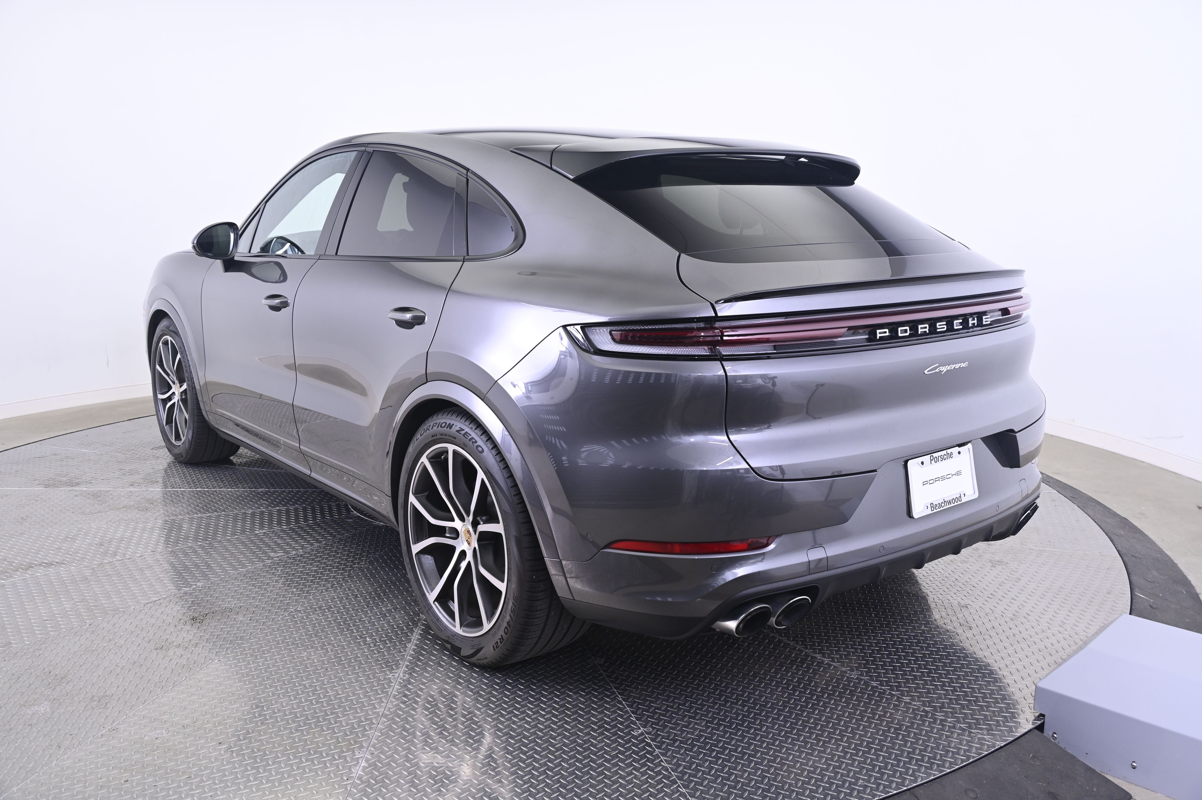 Thumbnail: 2024 Porsche  - 3