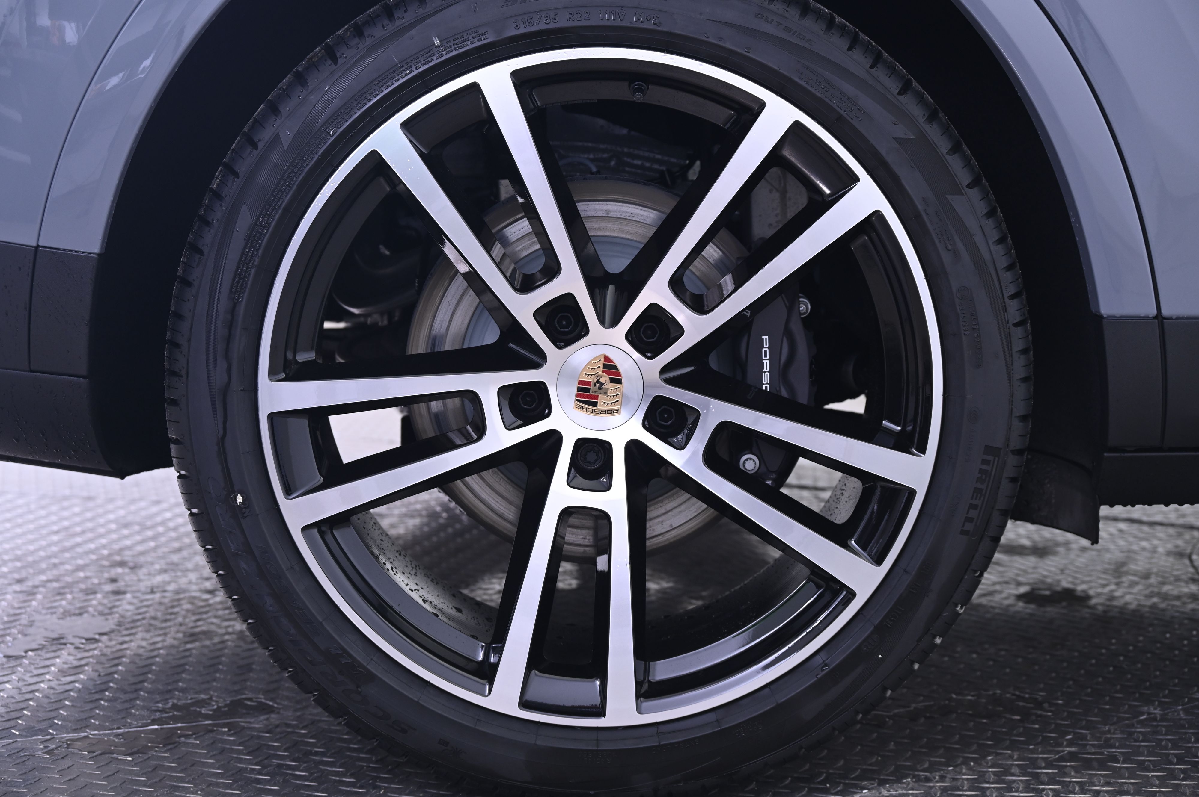 Thumbnail: 2026 Porsche Cayenne - 13