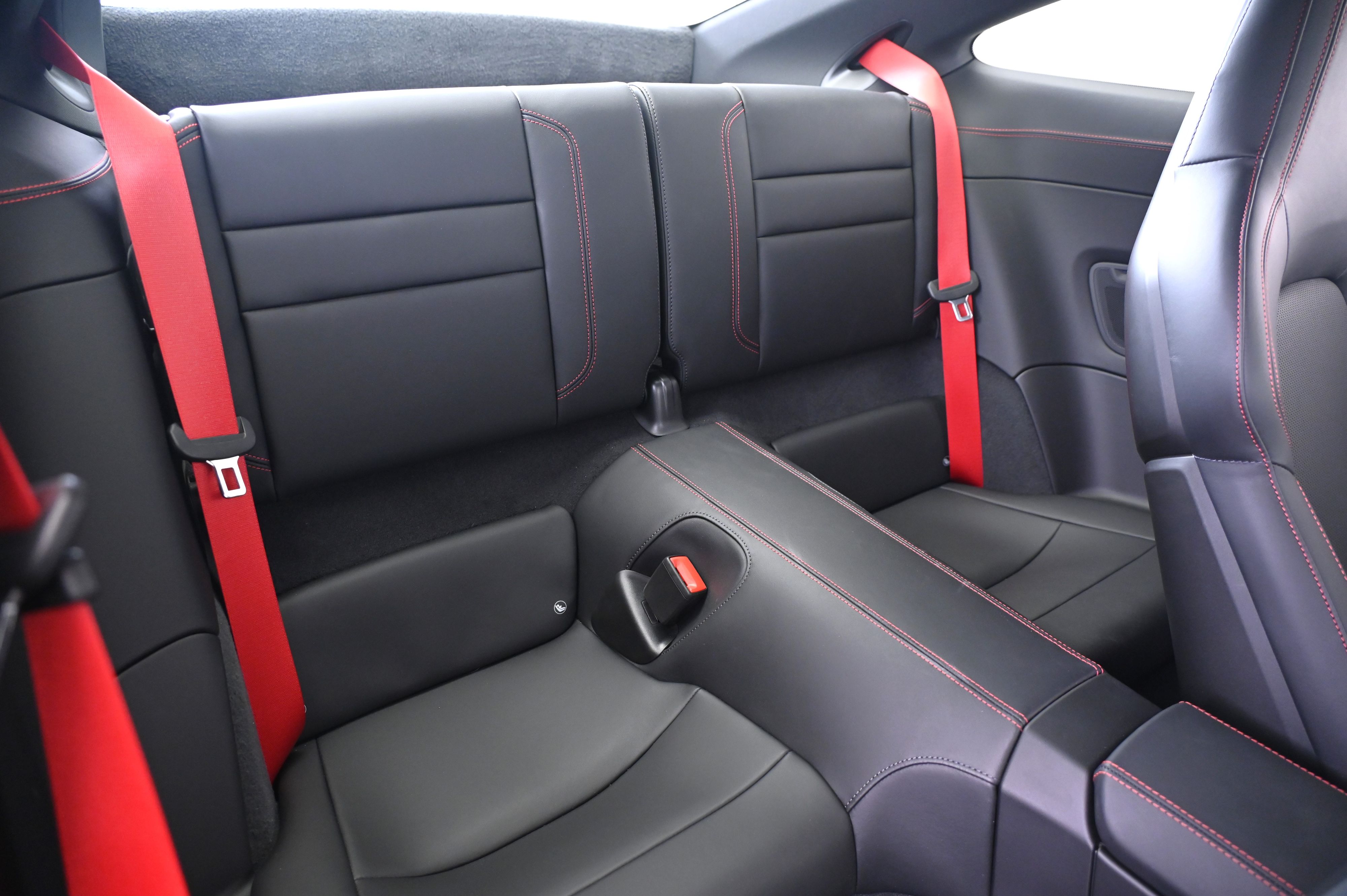 Thumbnail: 2025 Porsche 911 - 21