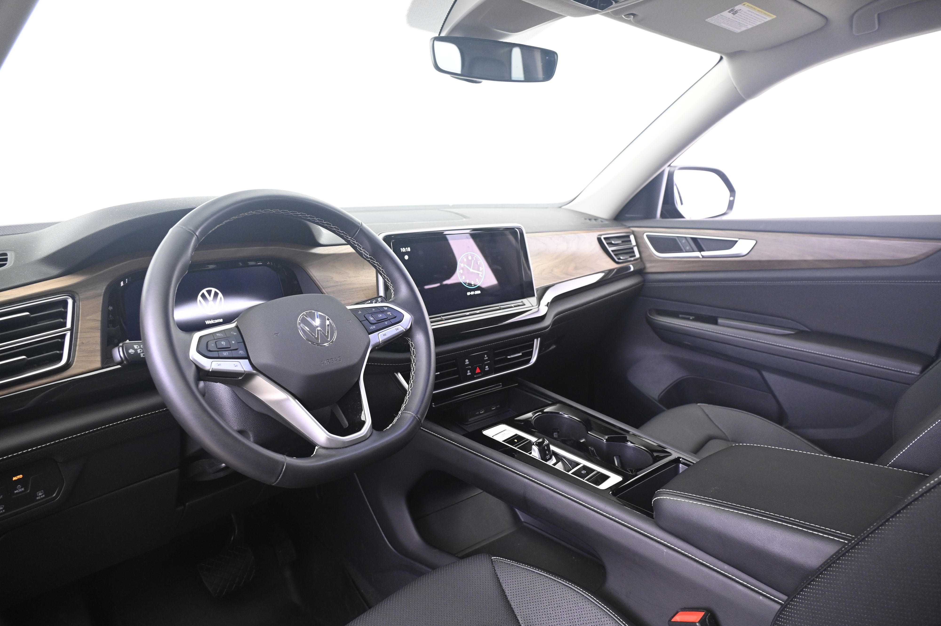 Thumbnail: 2025 Volkswagen Atlas - 4
