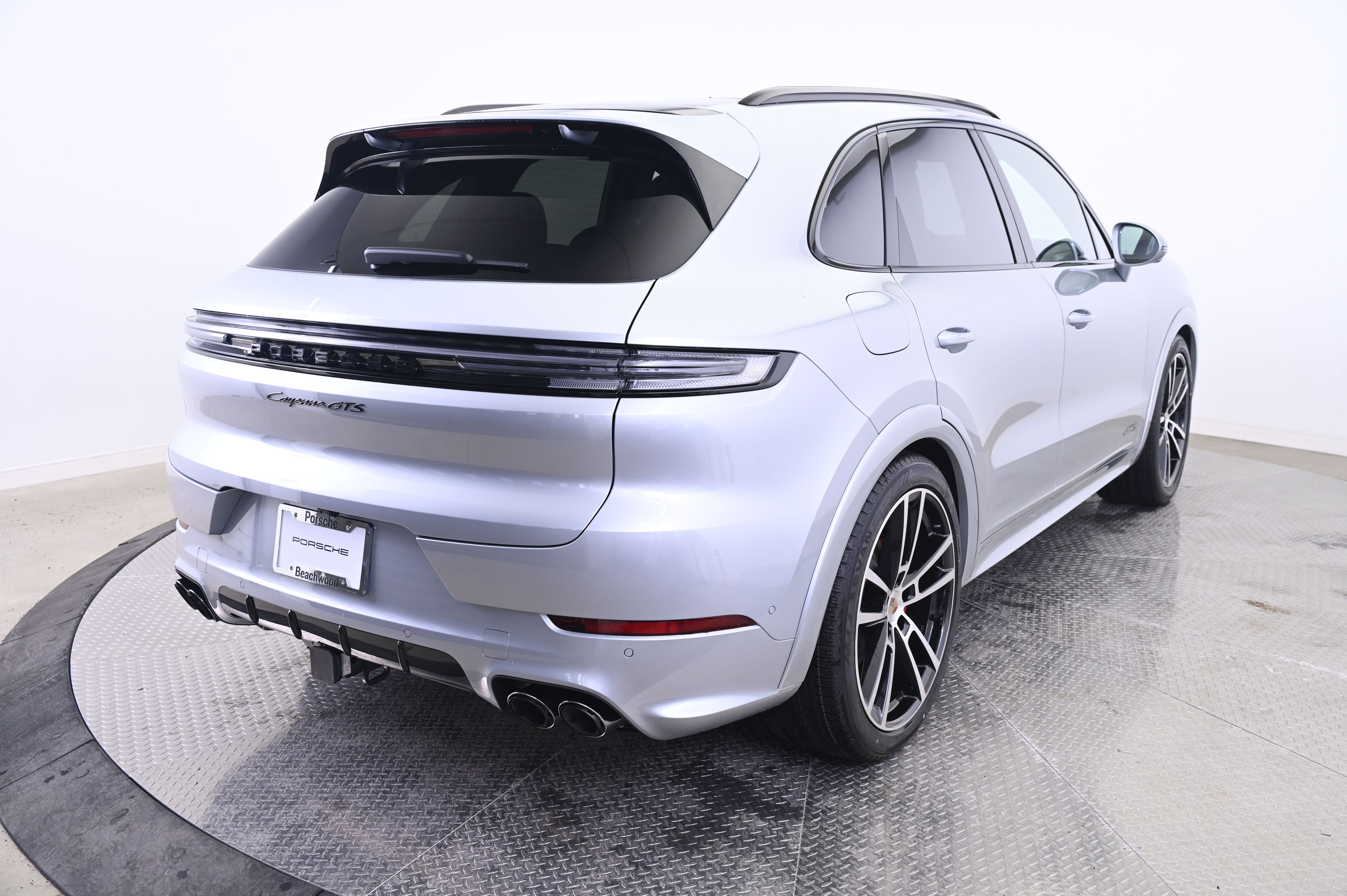 Thumbnail: 2026 Porsche Cayenne - 7