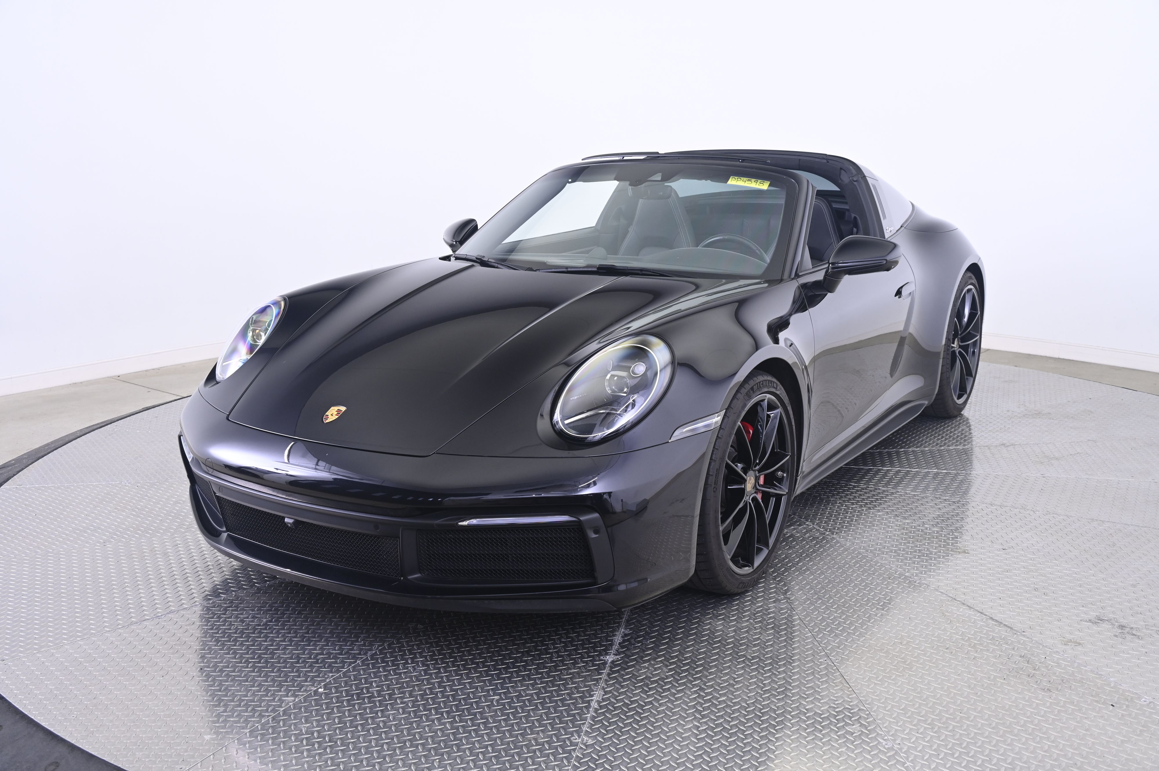Thumbnail: 2024 Porsche 911 - 1