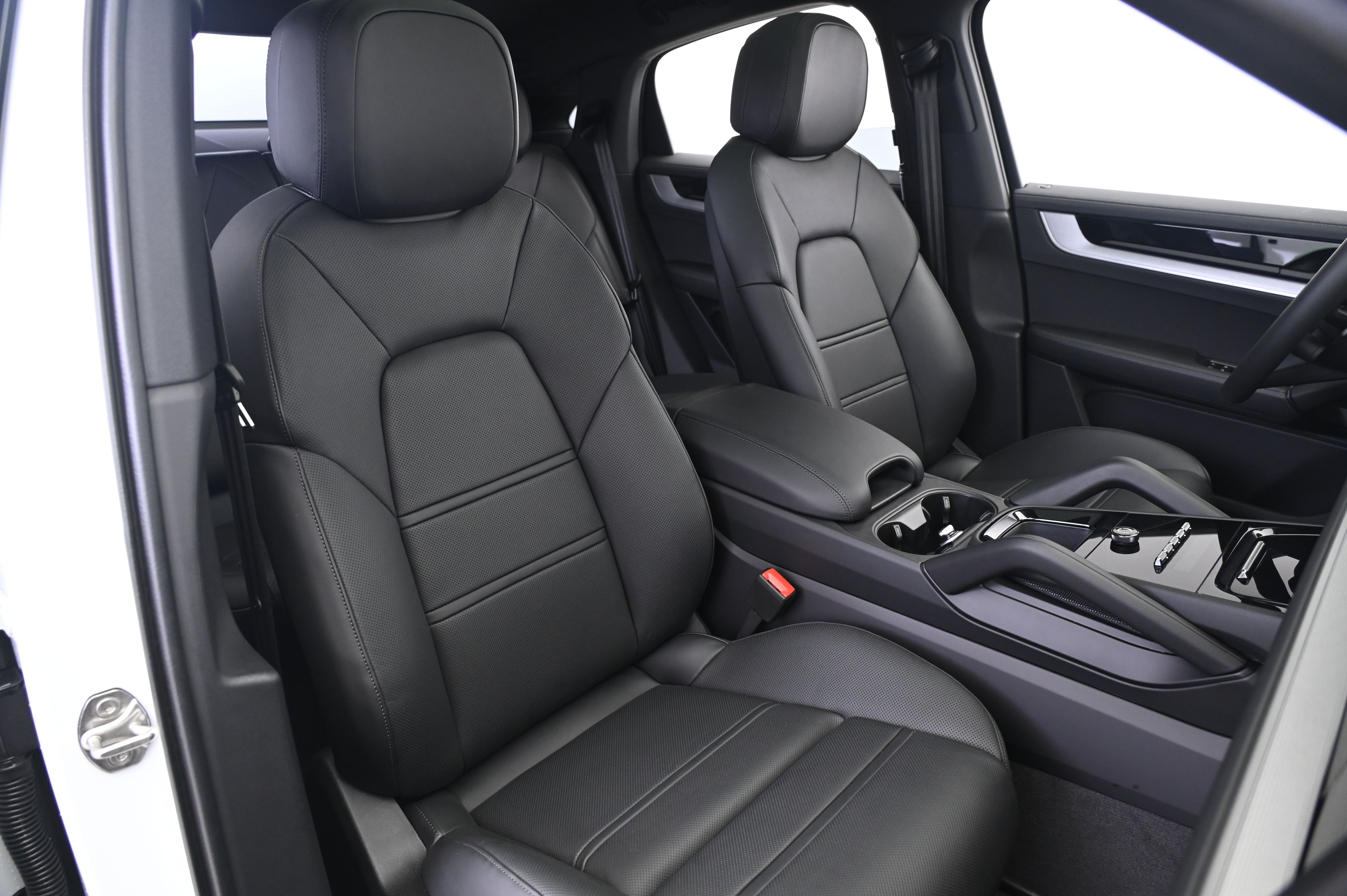 Thumbnail: 2026 Porsche  - 24