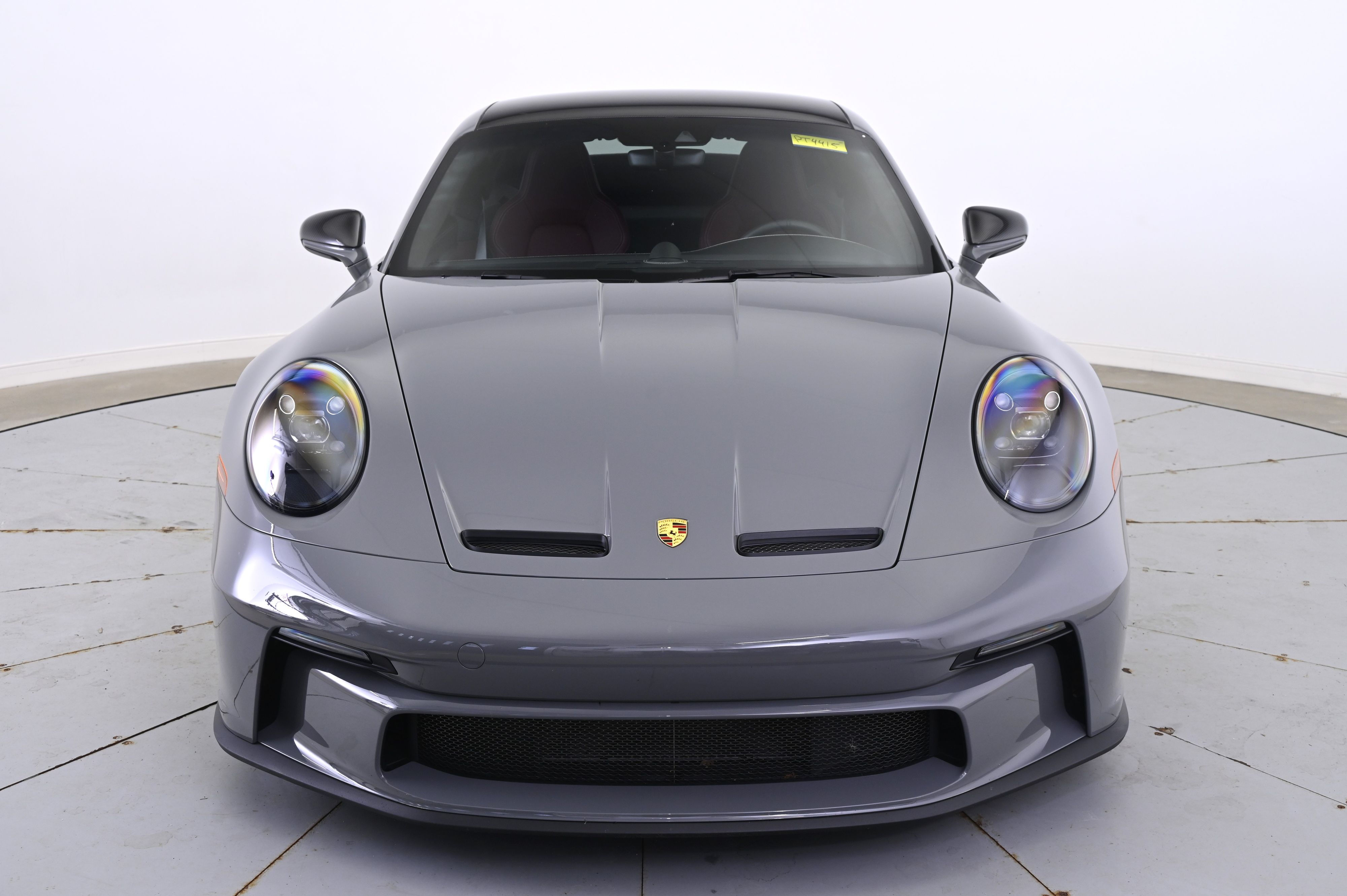 Thumbnail: 2022 Porsche 911 - 10