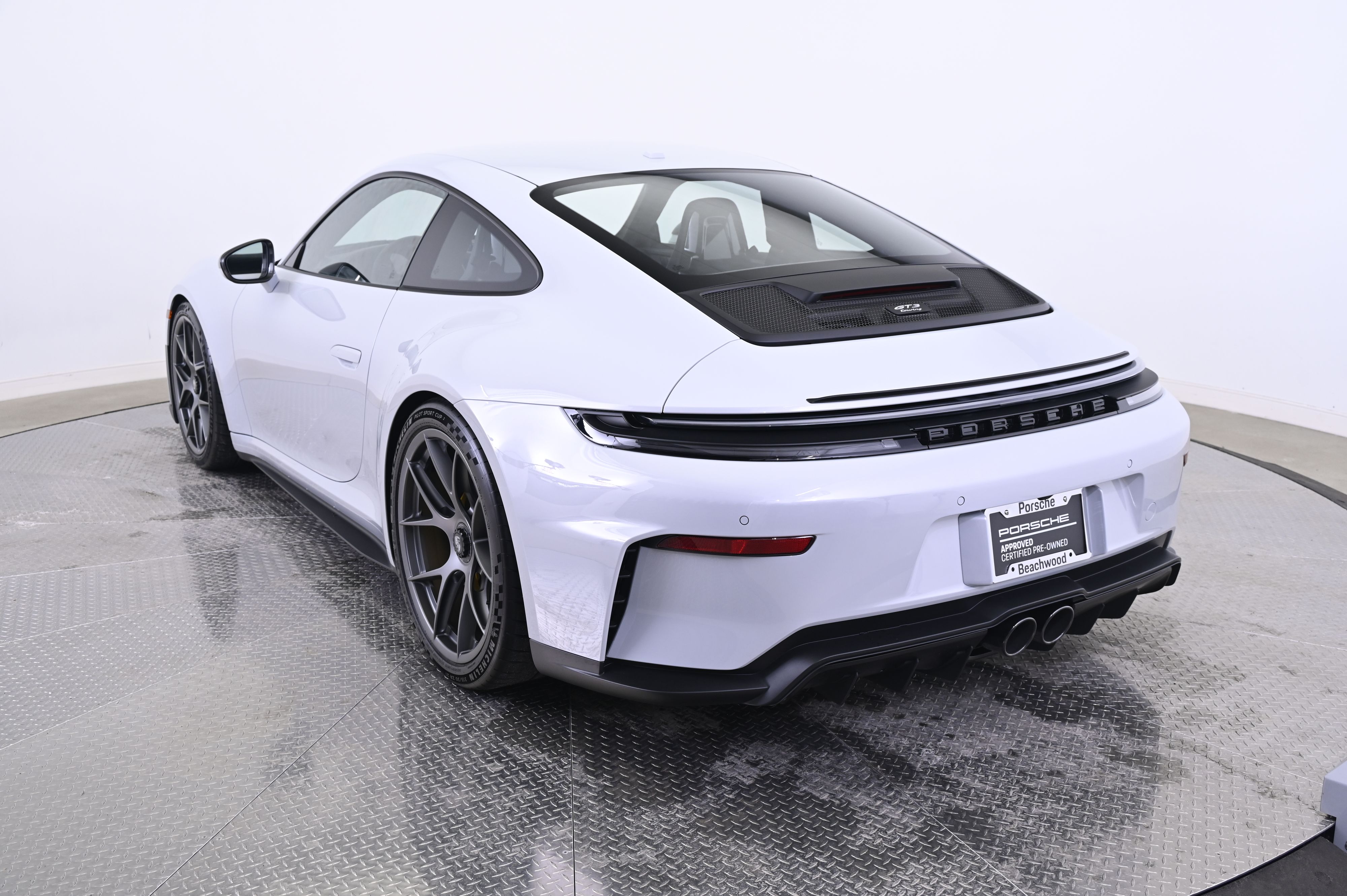 Thumbnail: 2025 Porsche 911 - 3