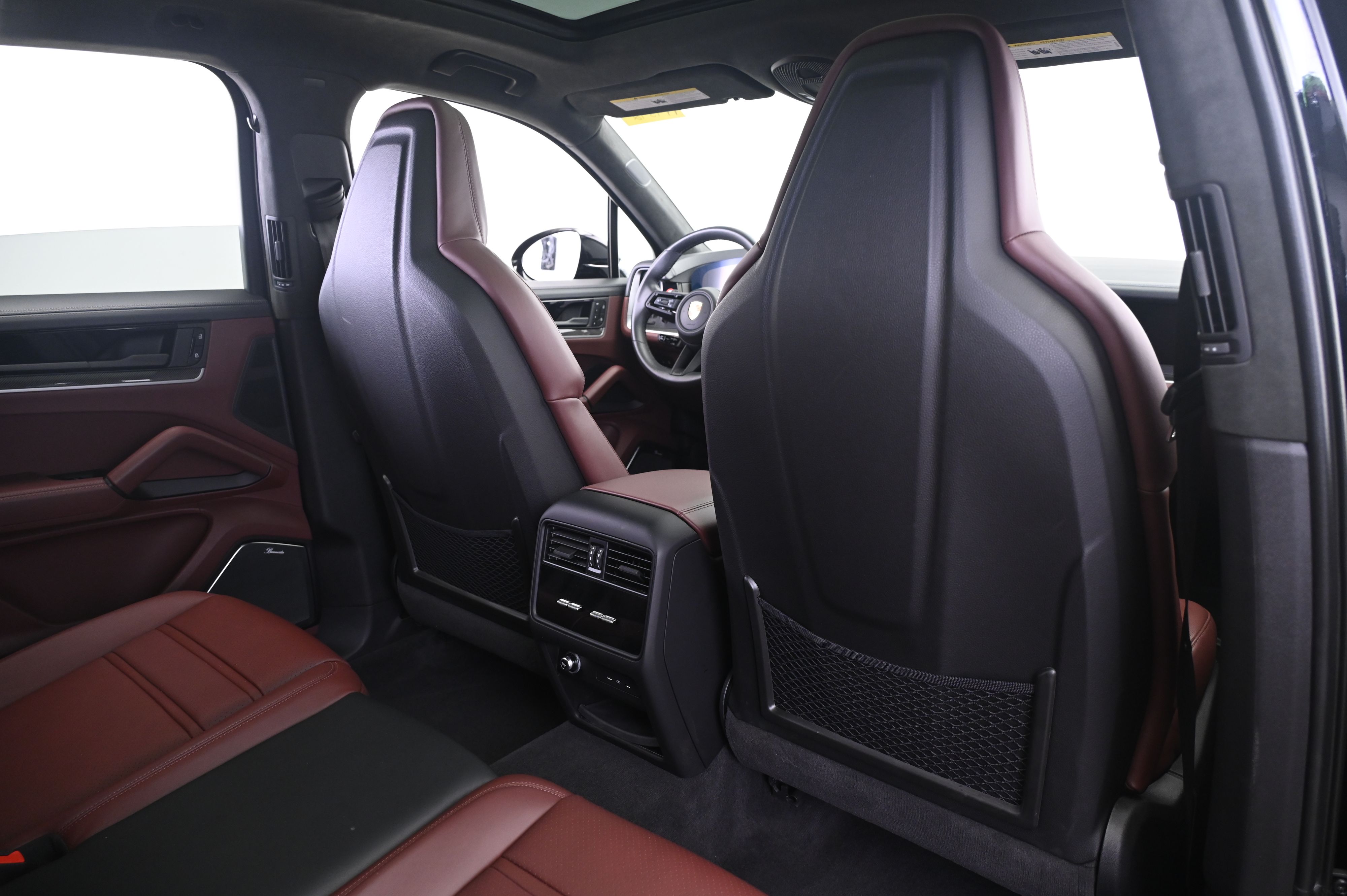 Thumbnail: 2024 Porsche Cayenne - 17