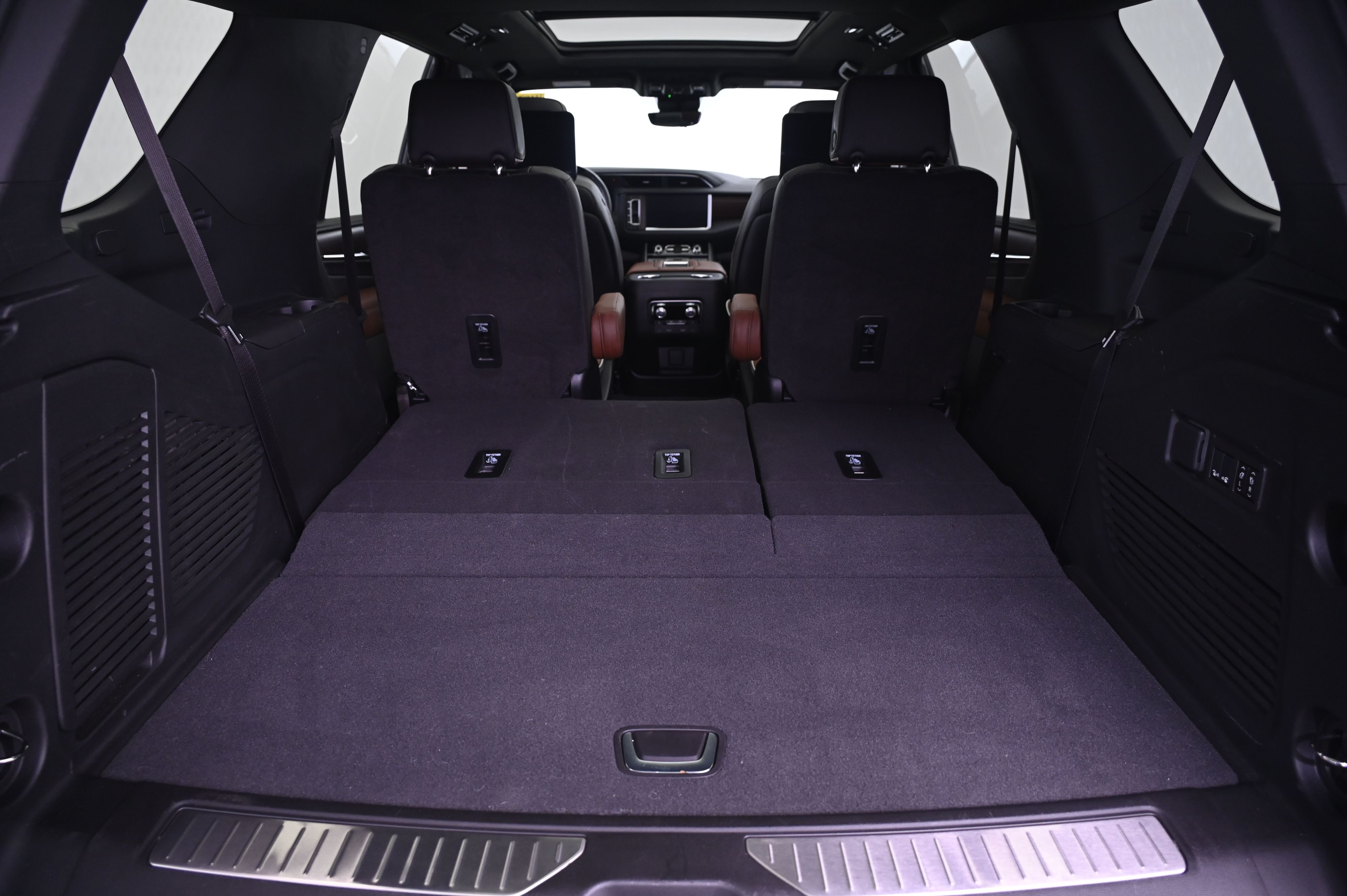 Thumbnail: 2024 GMC Yukon - 16