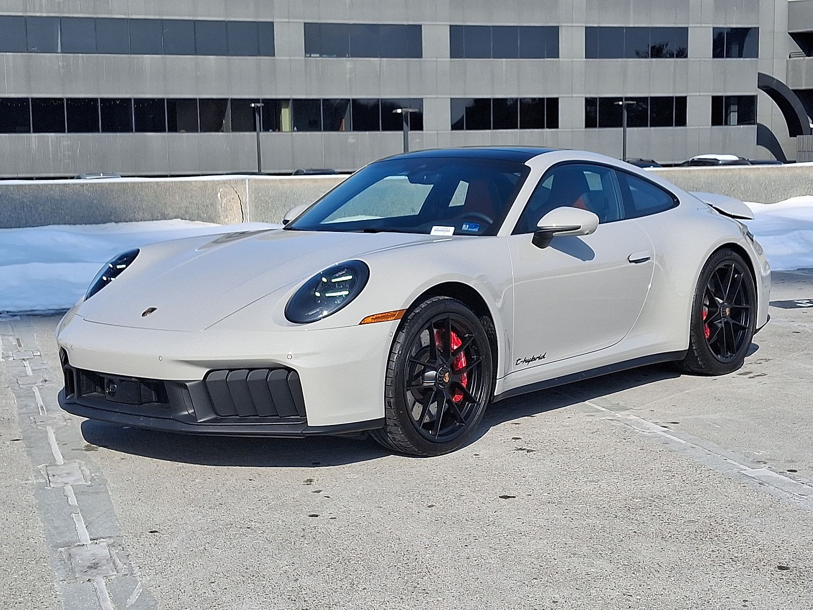 Thumbnail: 2026 Porsche 911 - 1