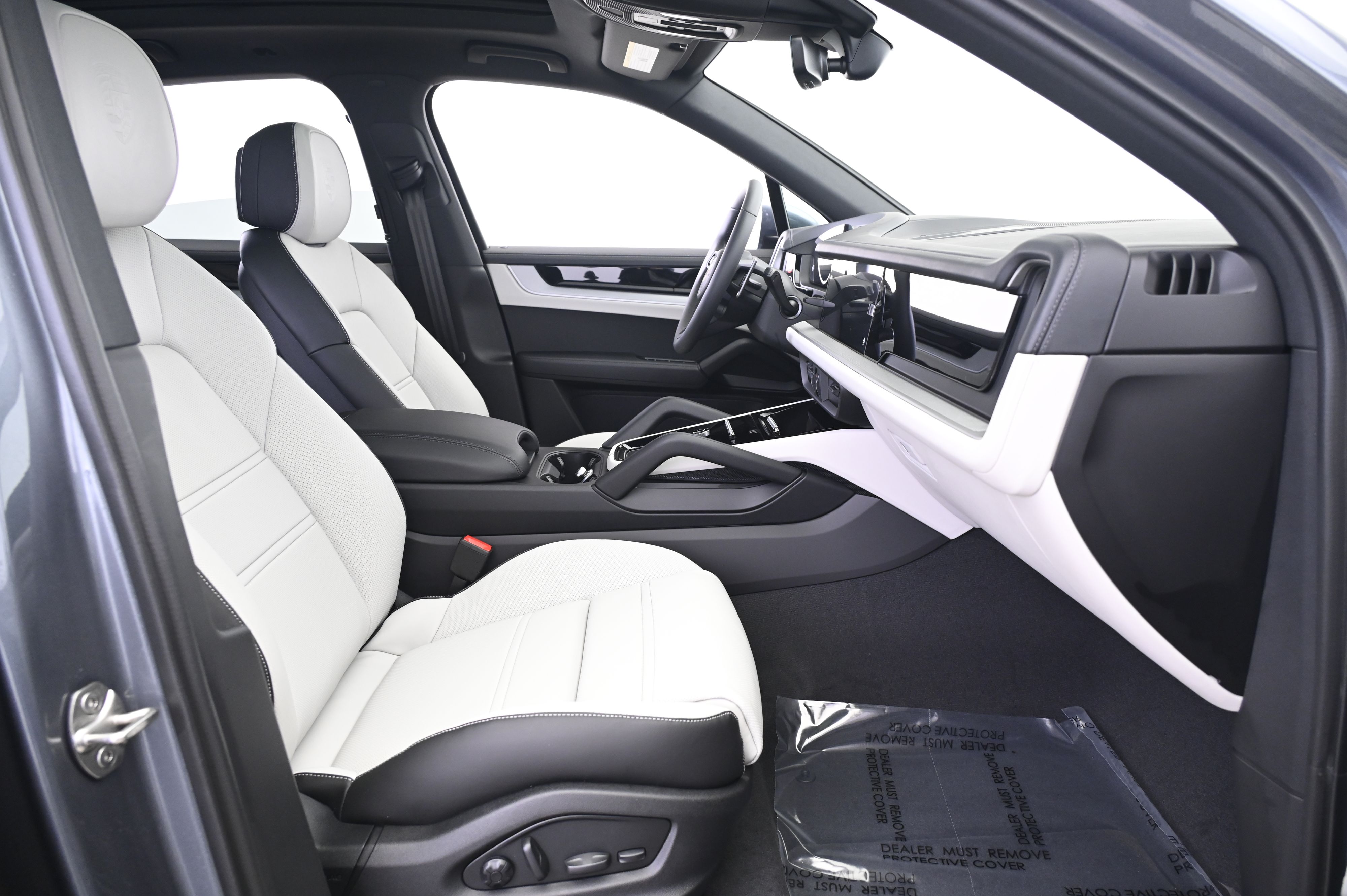 Thumbnail: 2026 Porsche Cayenne - 23