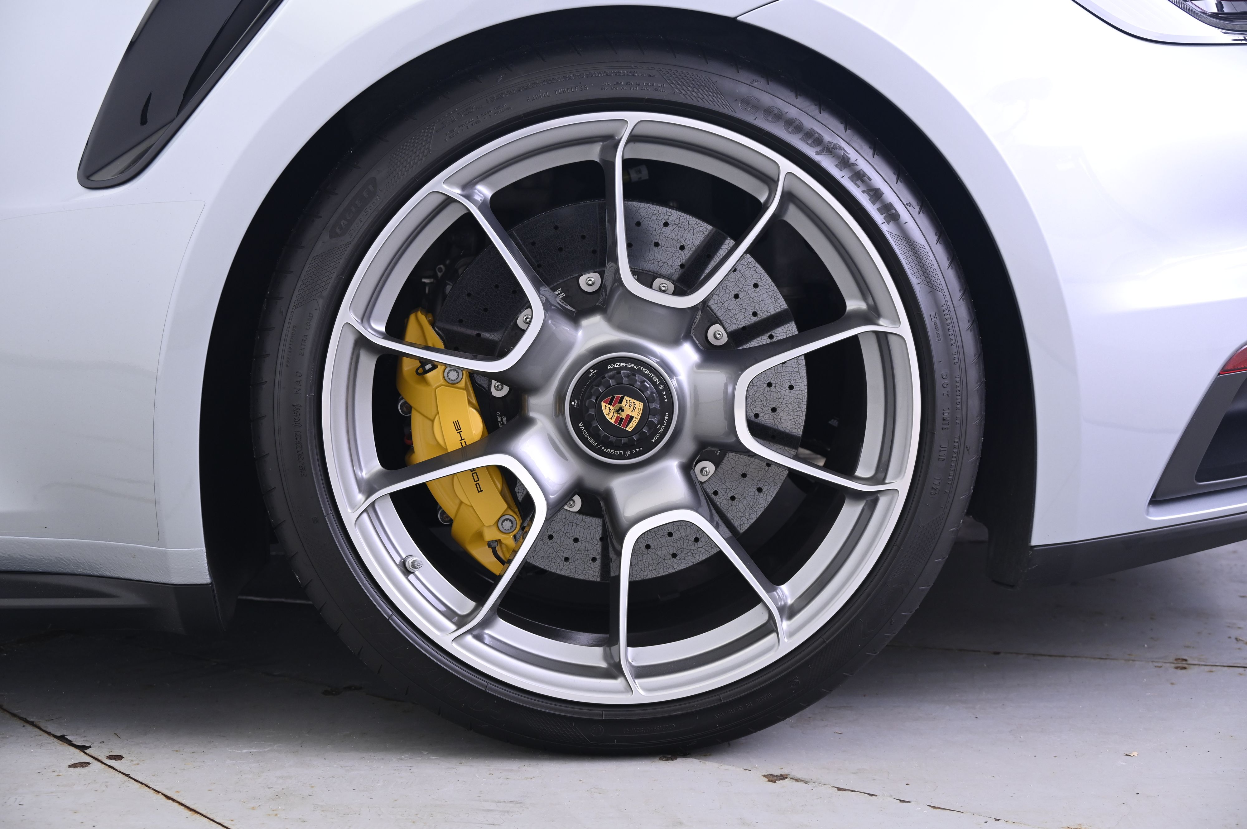 Thumbnail: 2021 Porsche 911 - 12