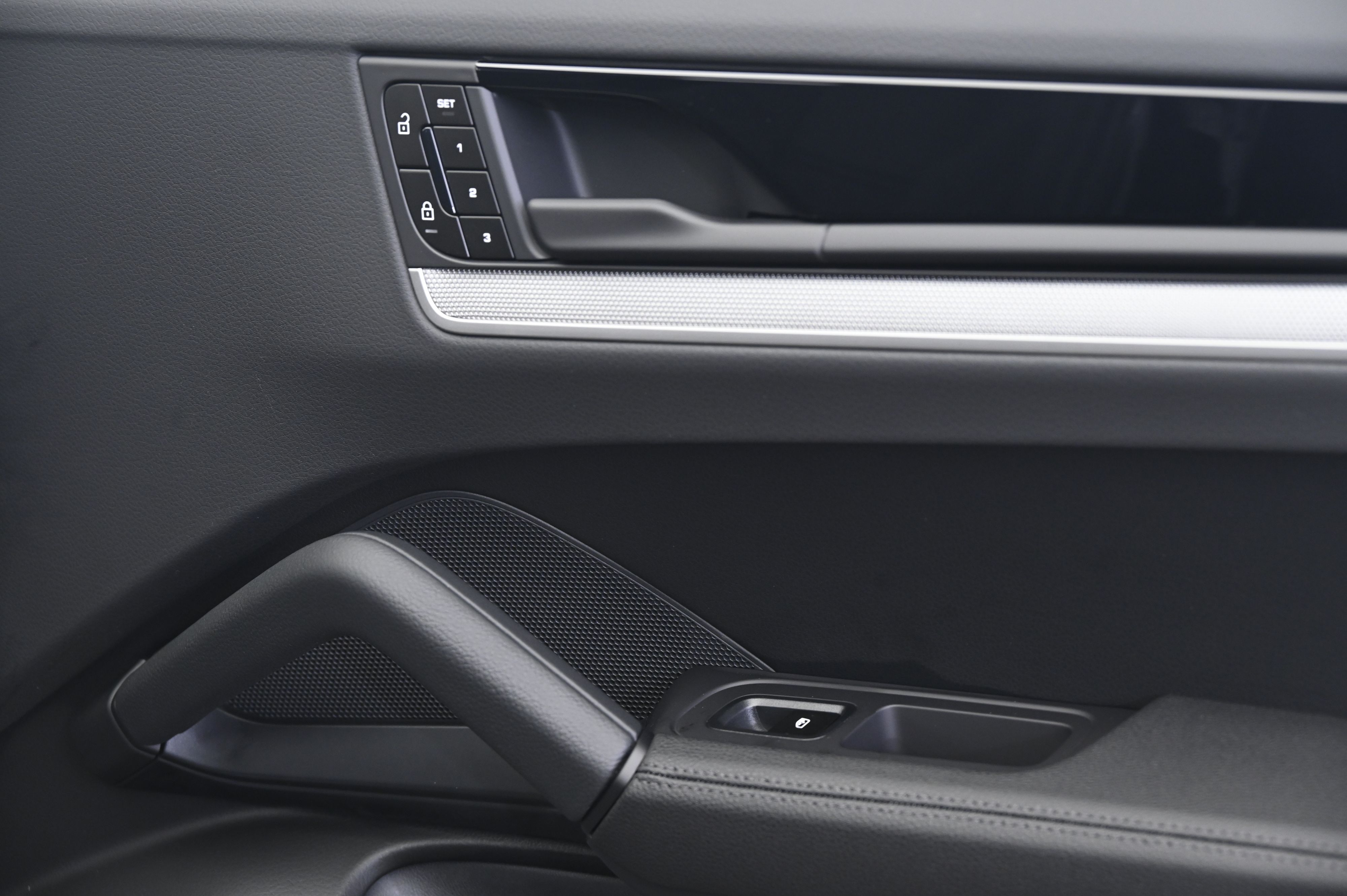 Thumbnail: 2026 Porsche  - 21