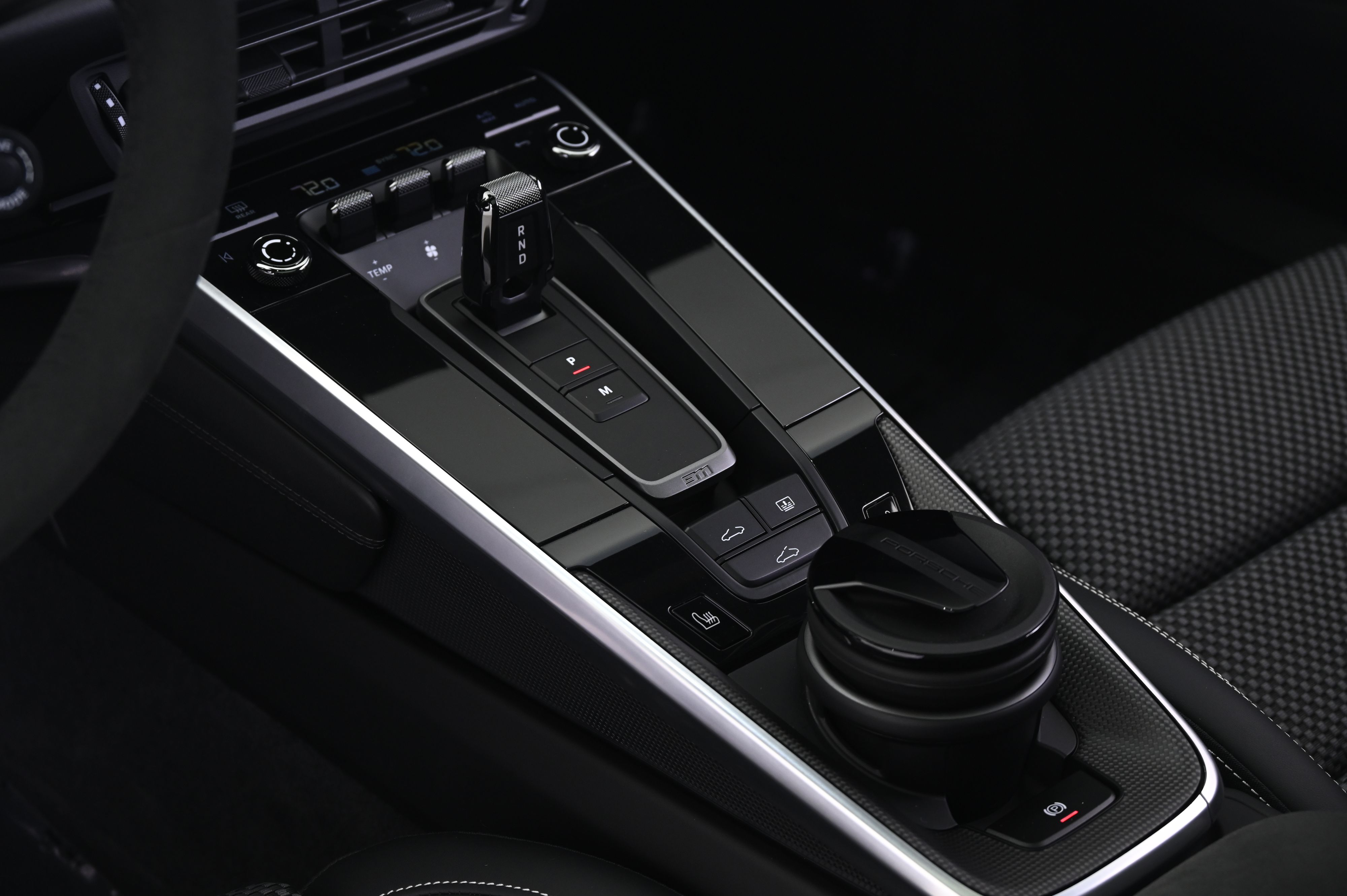 Thumbnail: 2025 Porsche 911 - 30