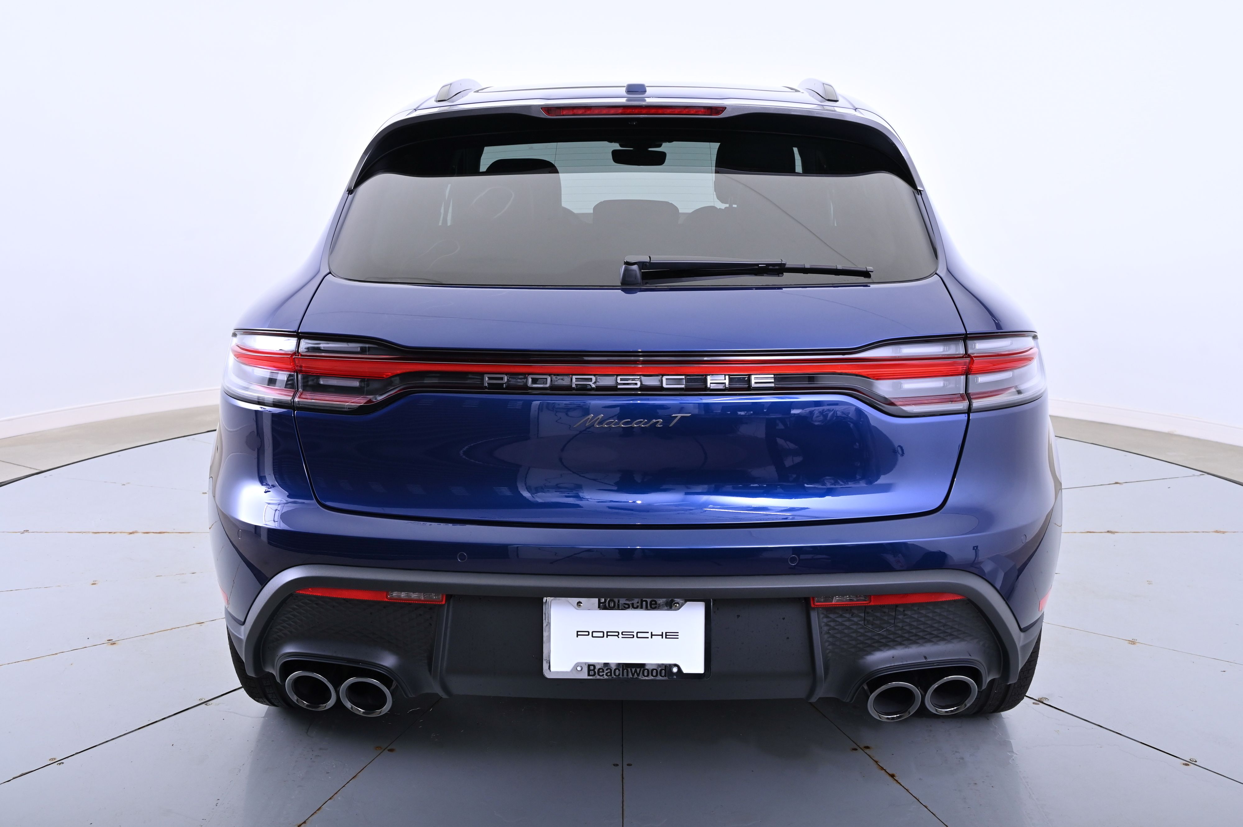 Thumbnail: 2025 Porsche Macan - 6