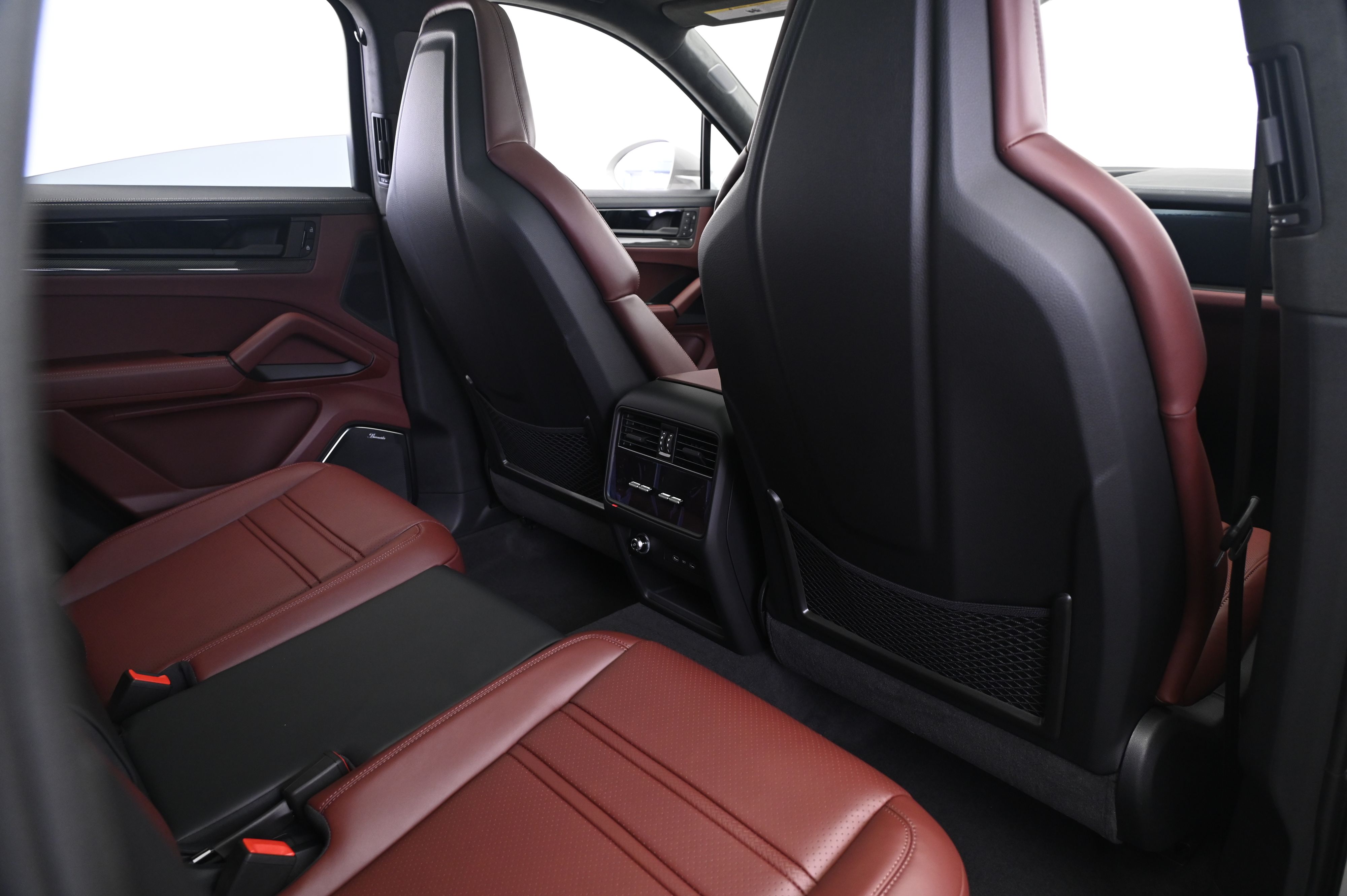 Thumbnail: 2026 Porsche  - 17