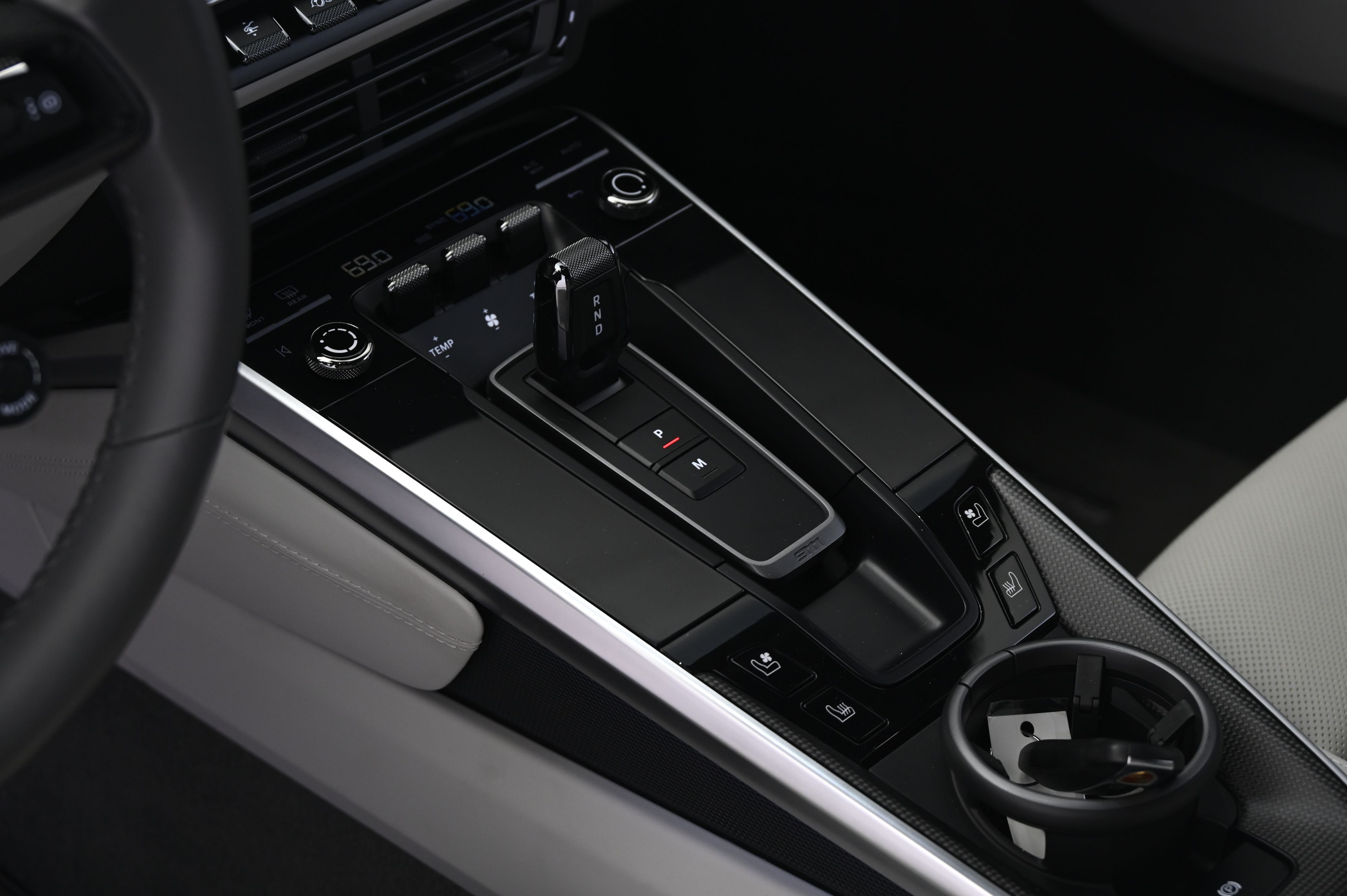 Thumbnail: 2021 Porsche 911 - 31