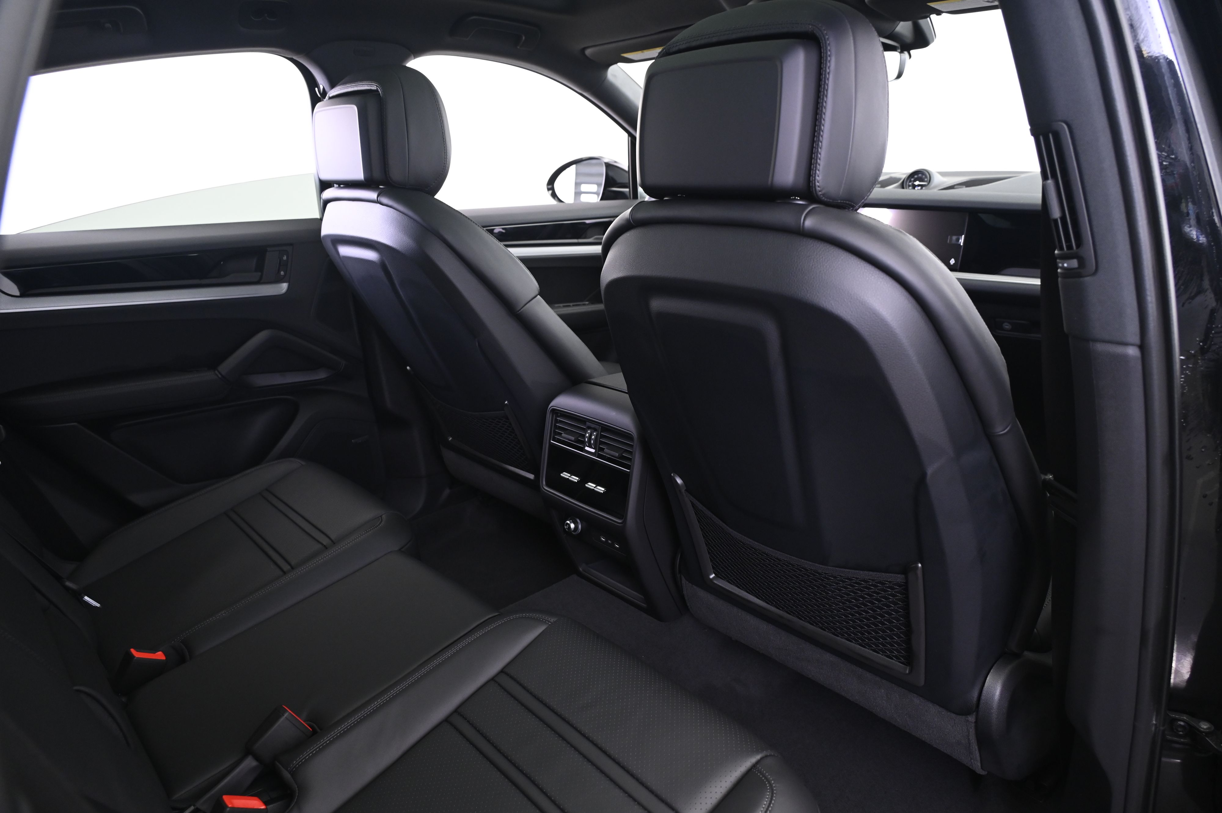 Thumbnail: 2026 Porsche  - 17