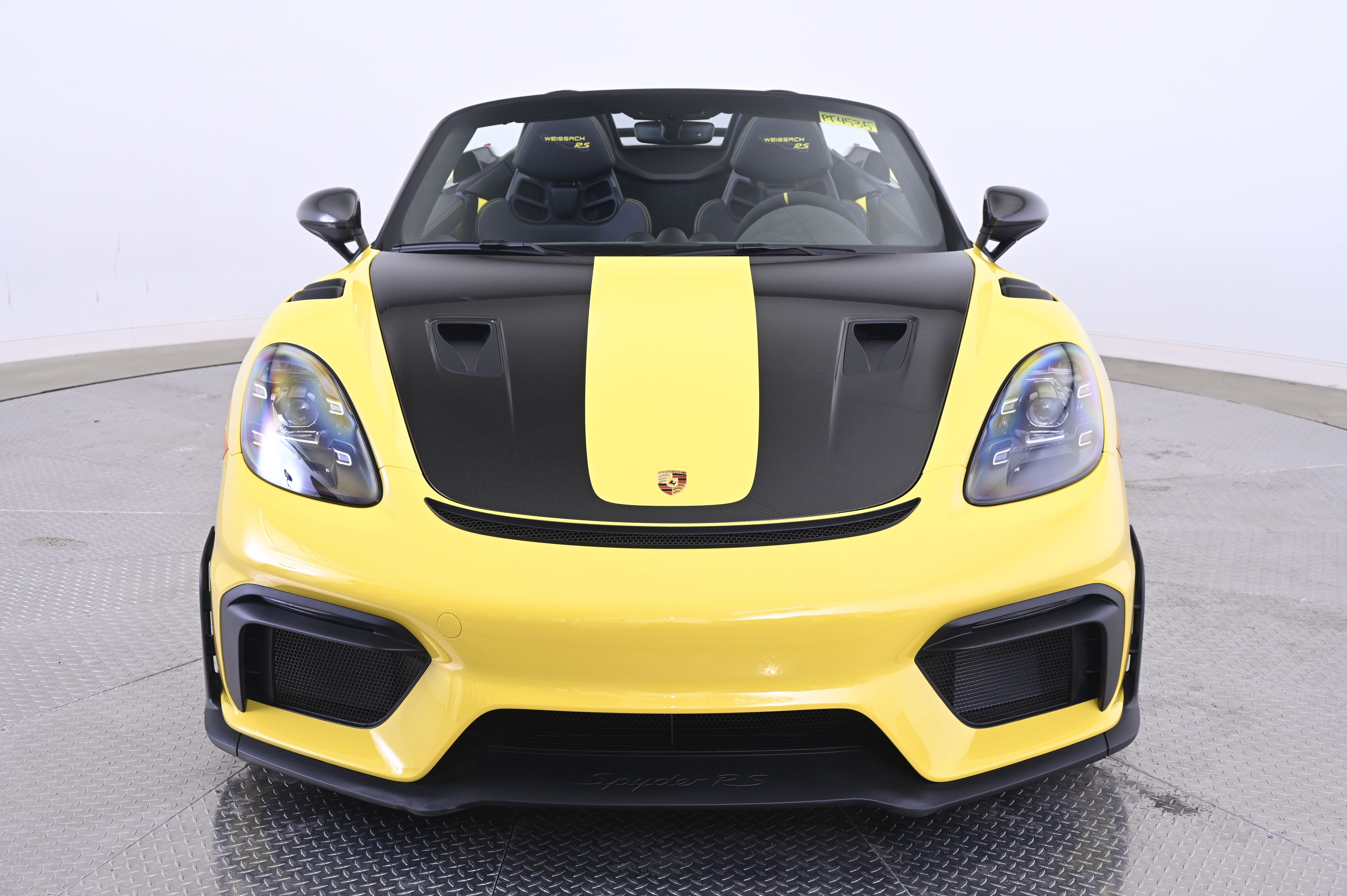 Thumbnail: 2025 Porsche  - 10