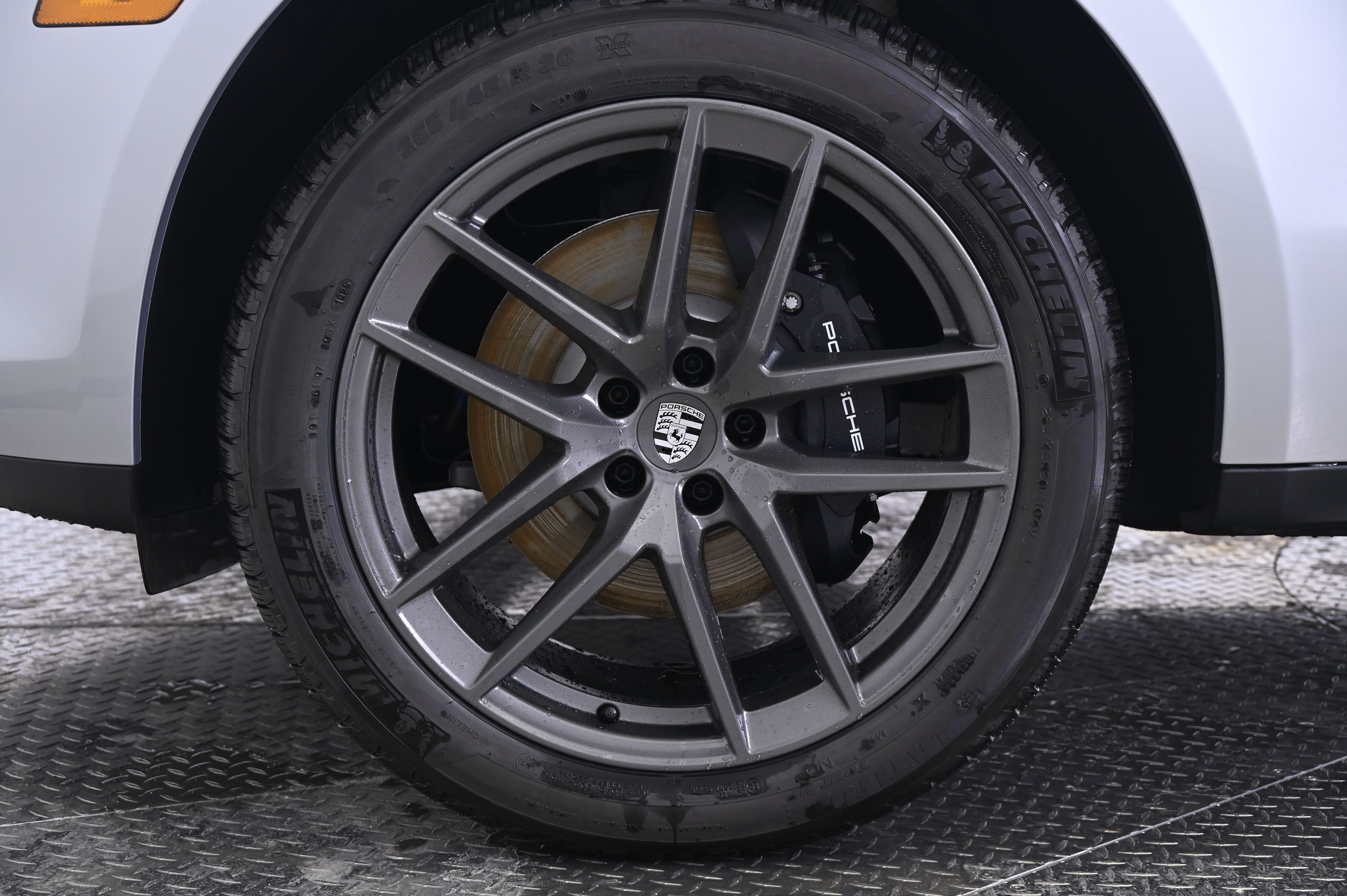 Thumbnail: 2026 Porsche Macan - 11