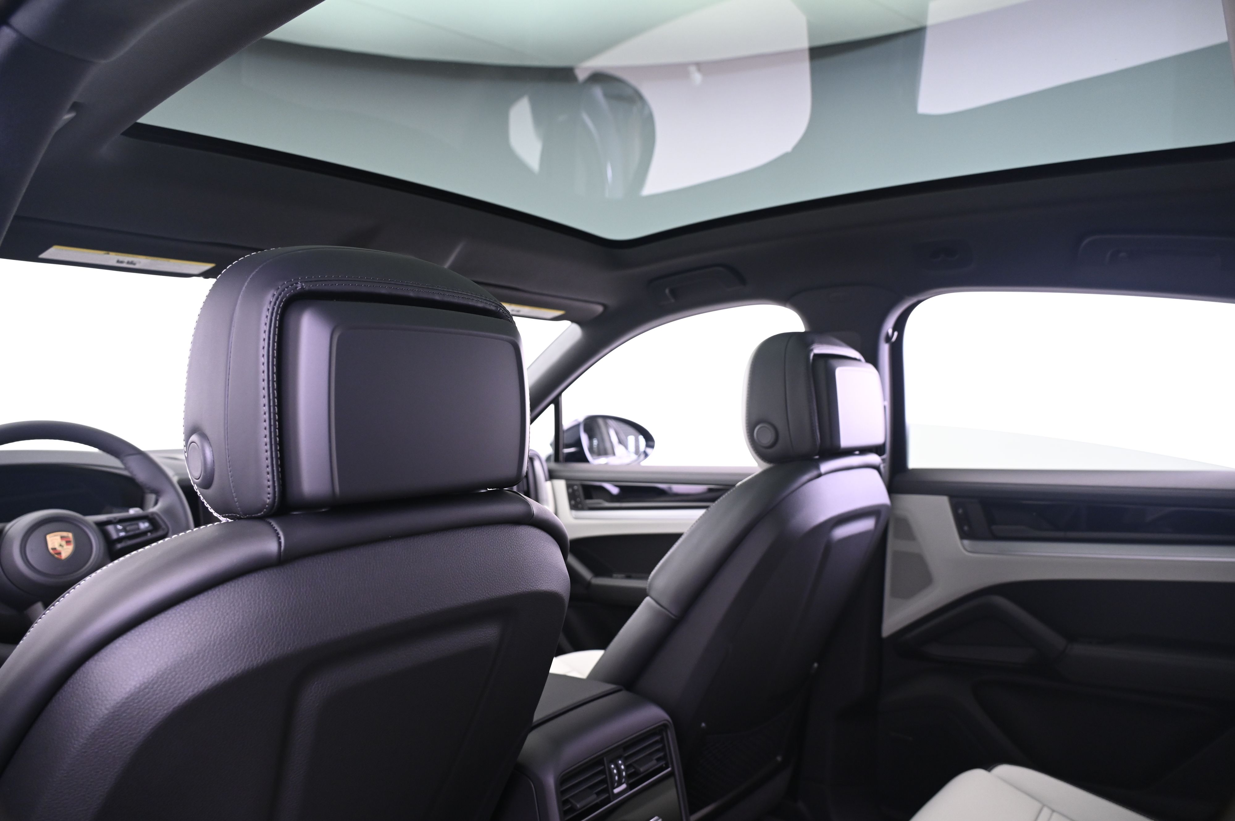 Thumbnail: 2026 Porsche  - 25