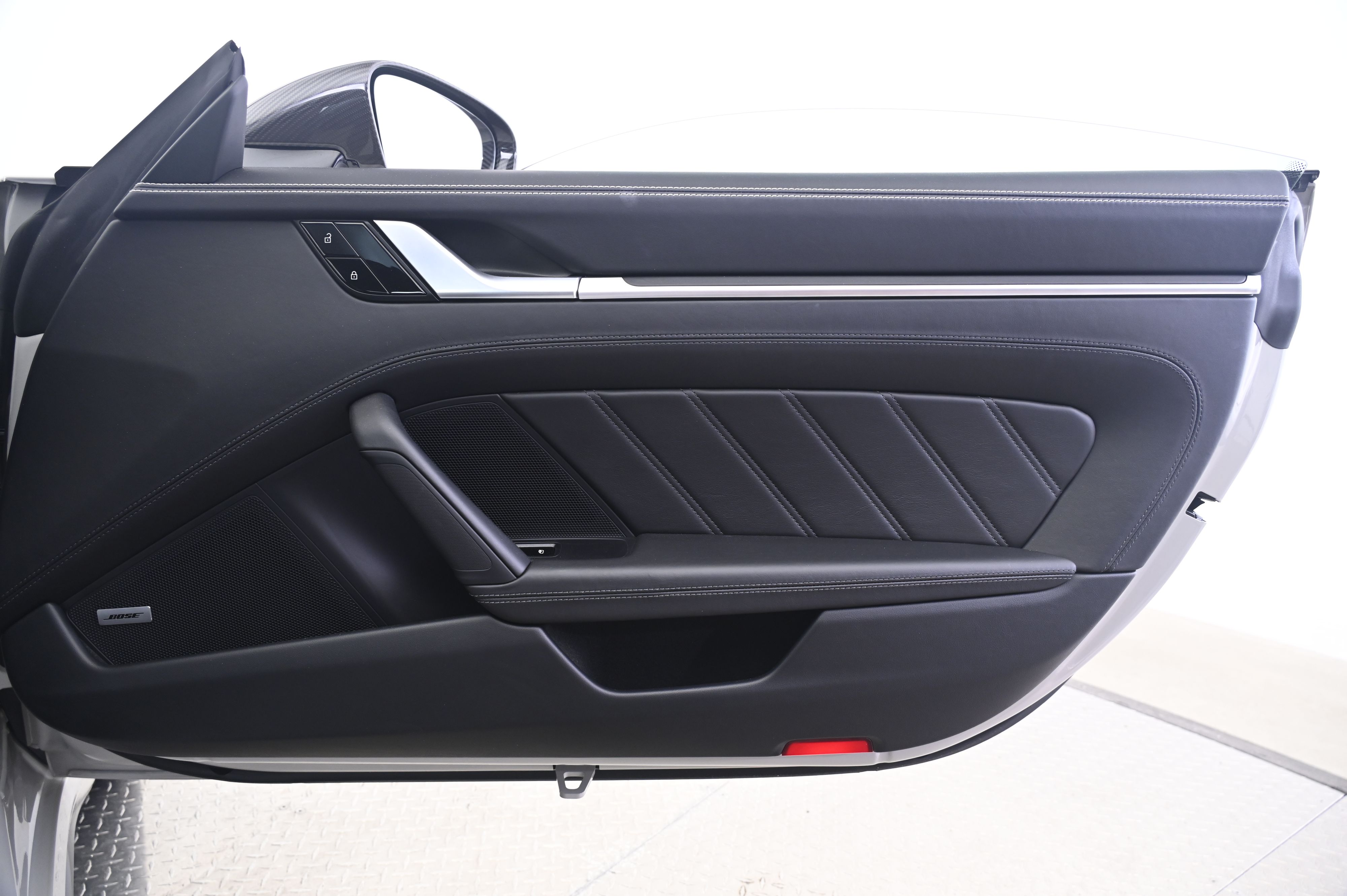 Thumbnail: 2021 Porsche 911 - 16
