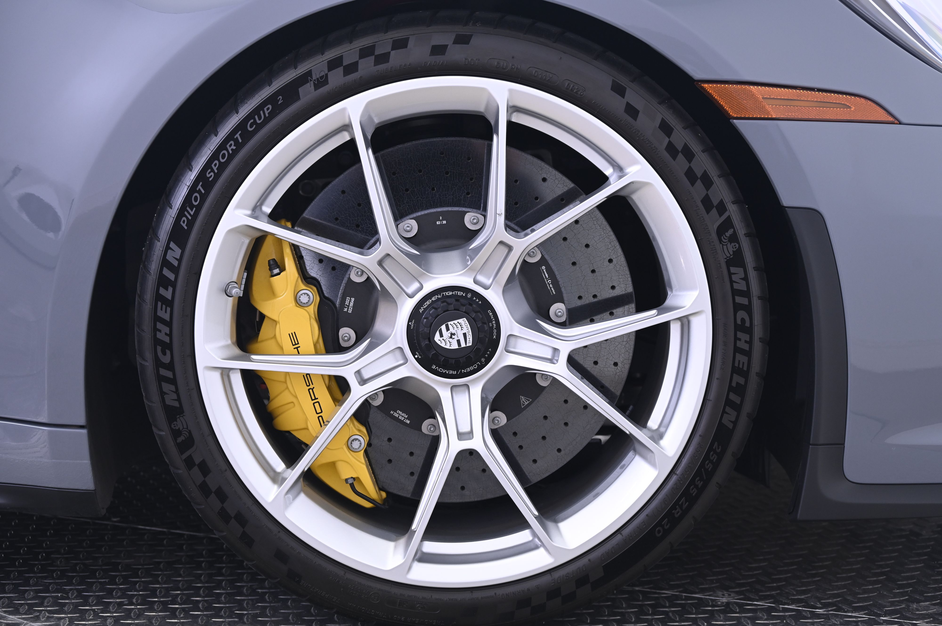 Thumbnail: 2023 Porsche 911 - 14