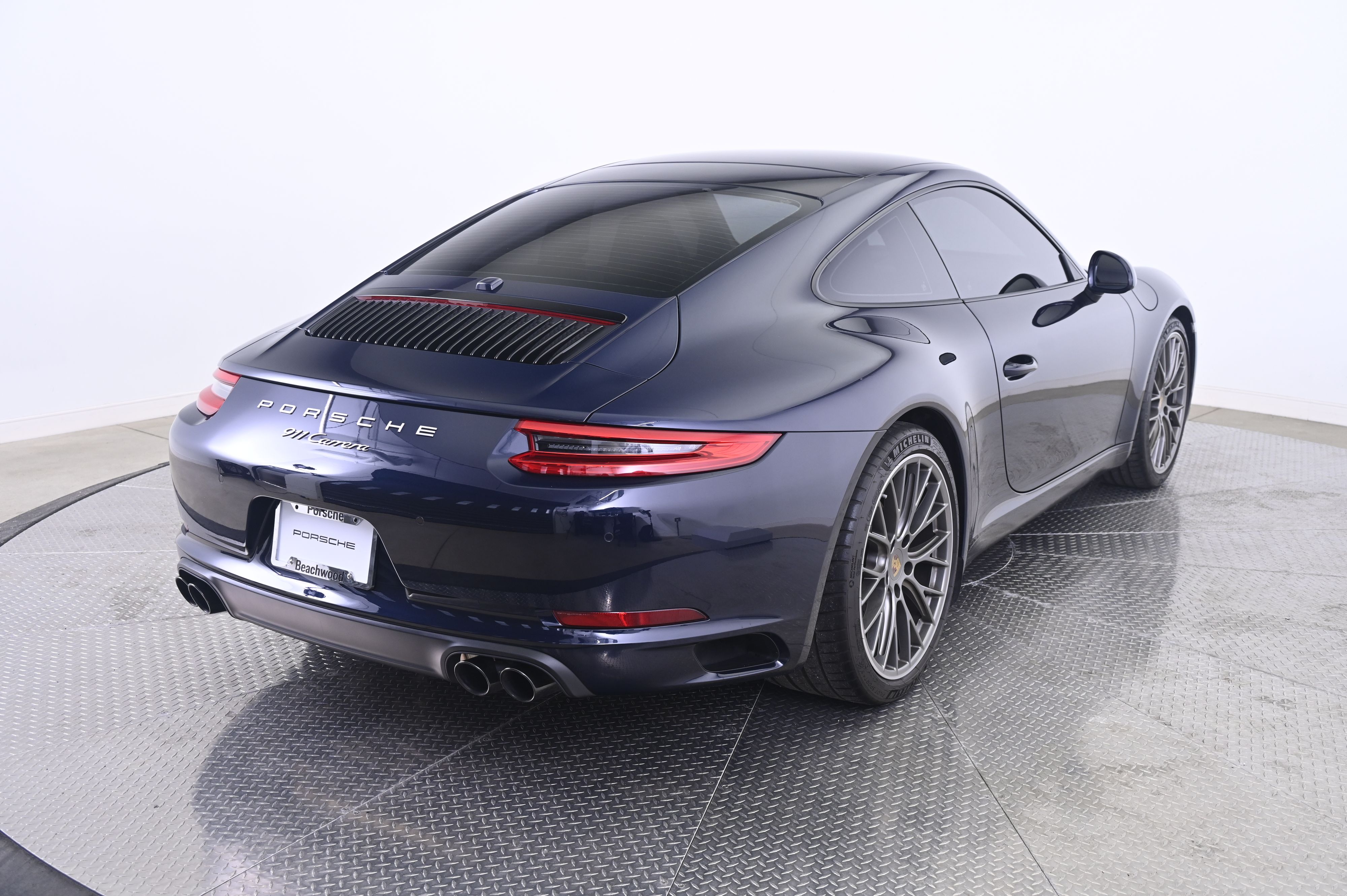 Thumbnail: 2019 Porsche 911 - 7