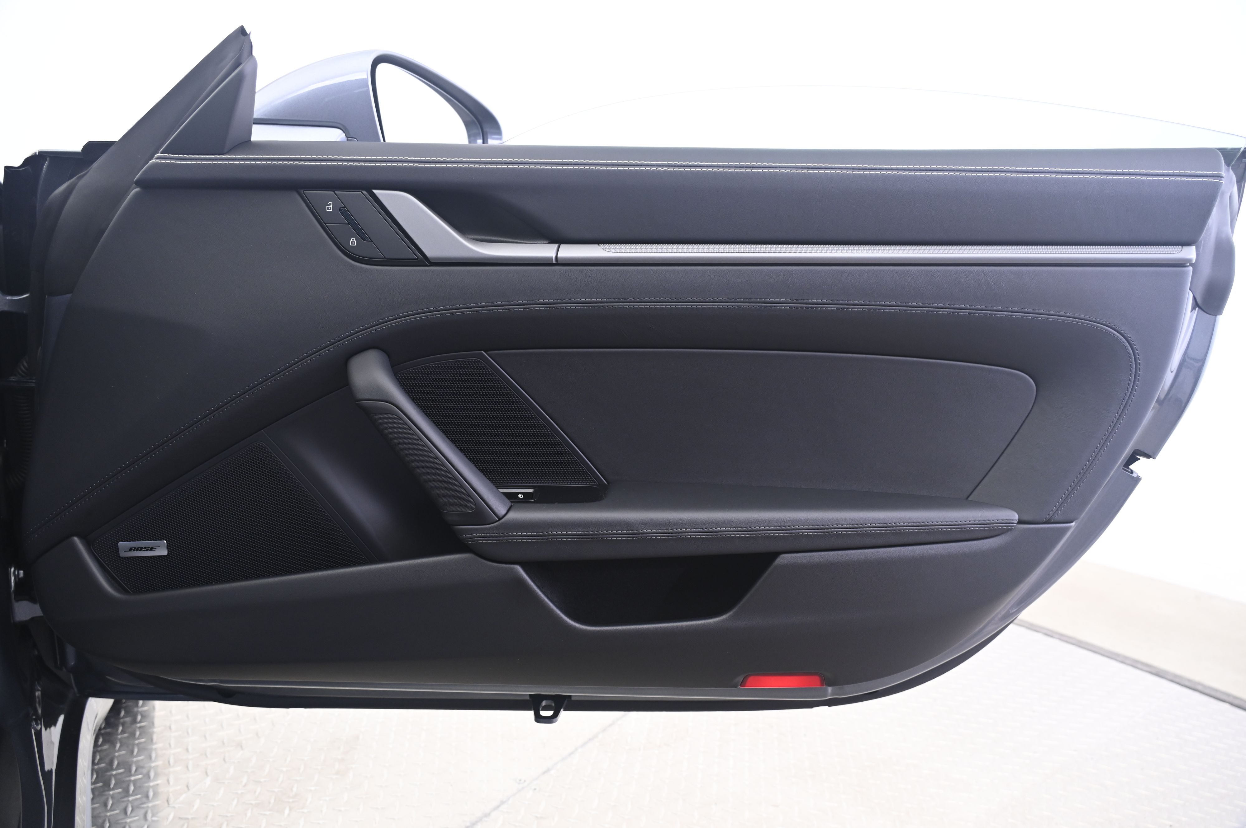 Thumbnail: 2026 Porsche 911 - 20