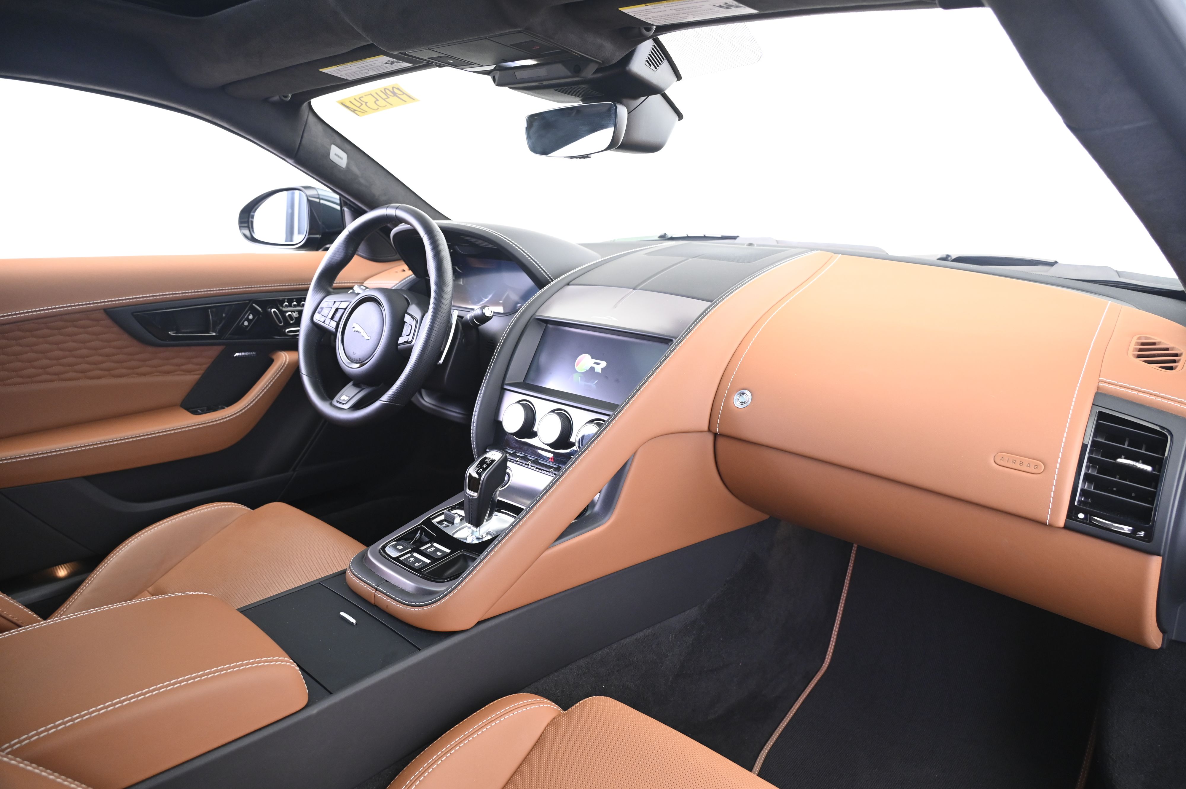 Thumbnail: 2024 Jaguar F-Type - 18