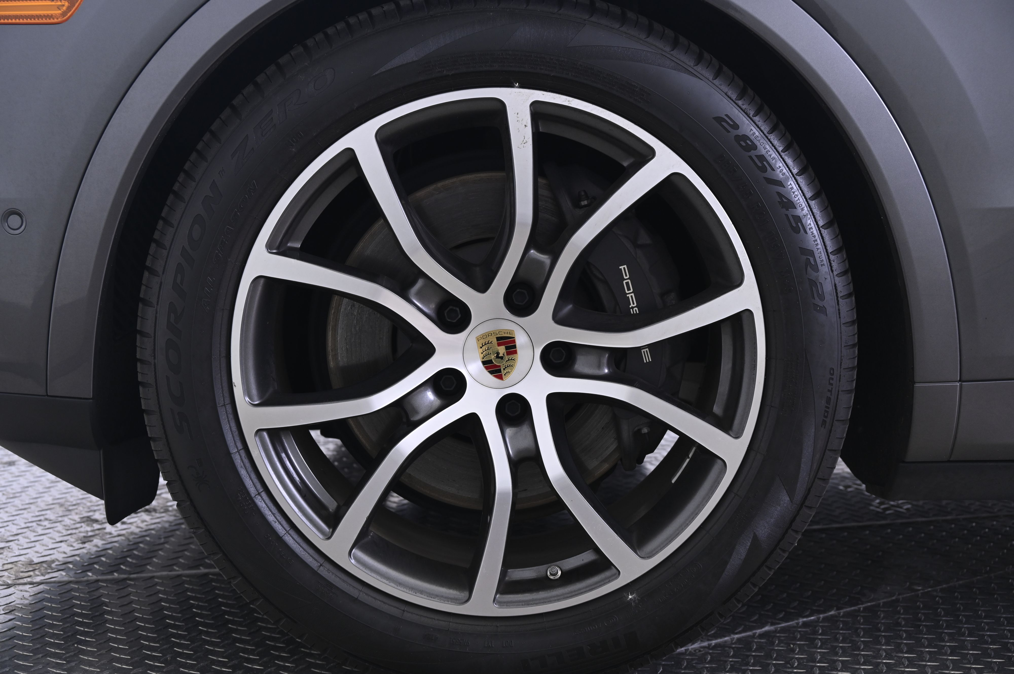 Thumbnail: 2024 Porsche  - 11