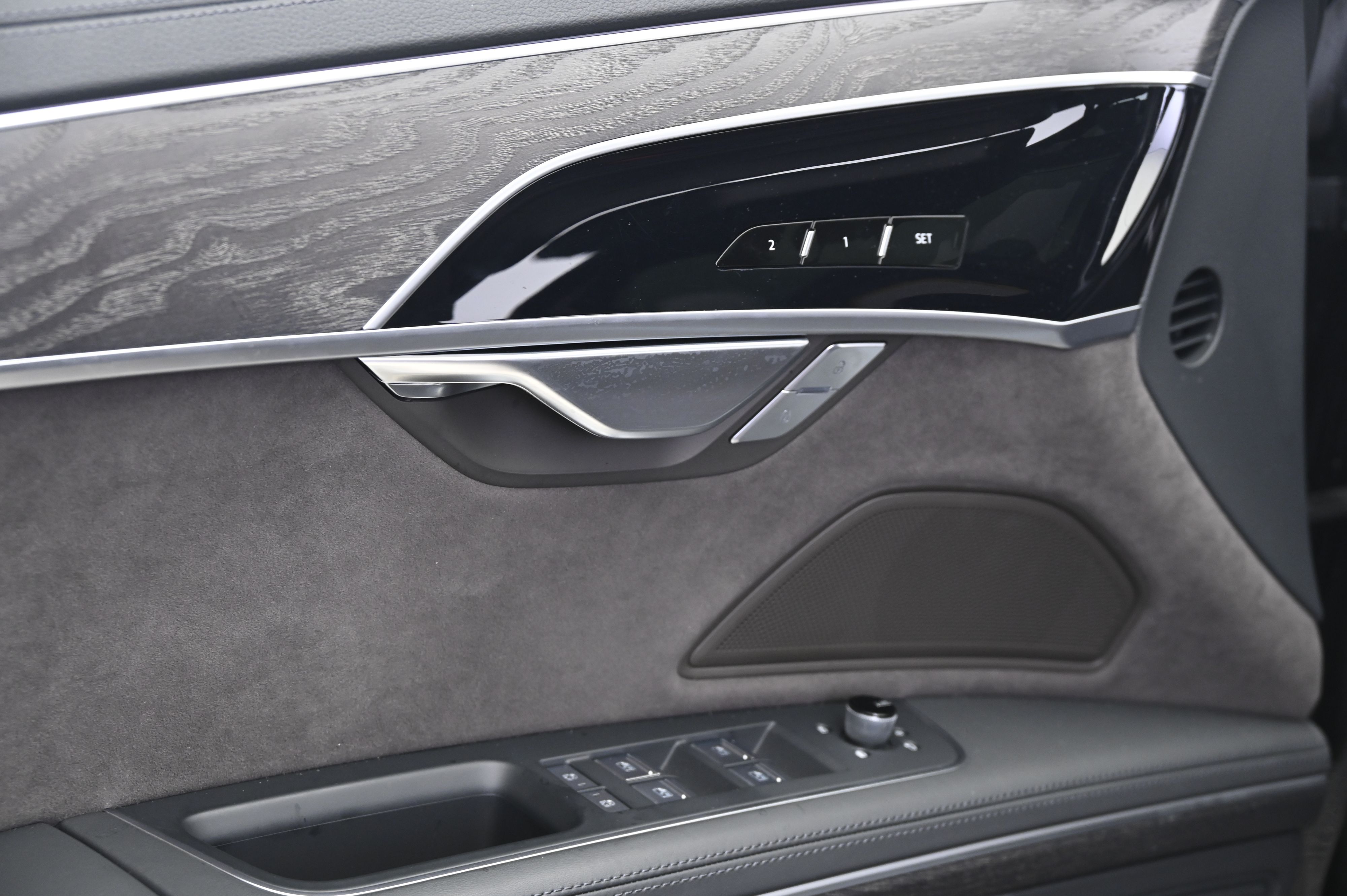 Thumbnail: 2023 Audi A8 - 27