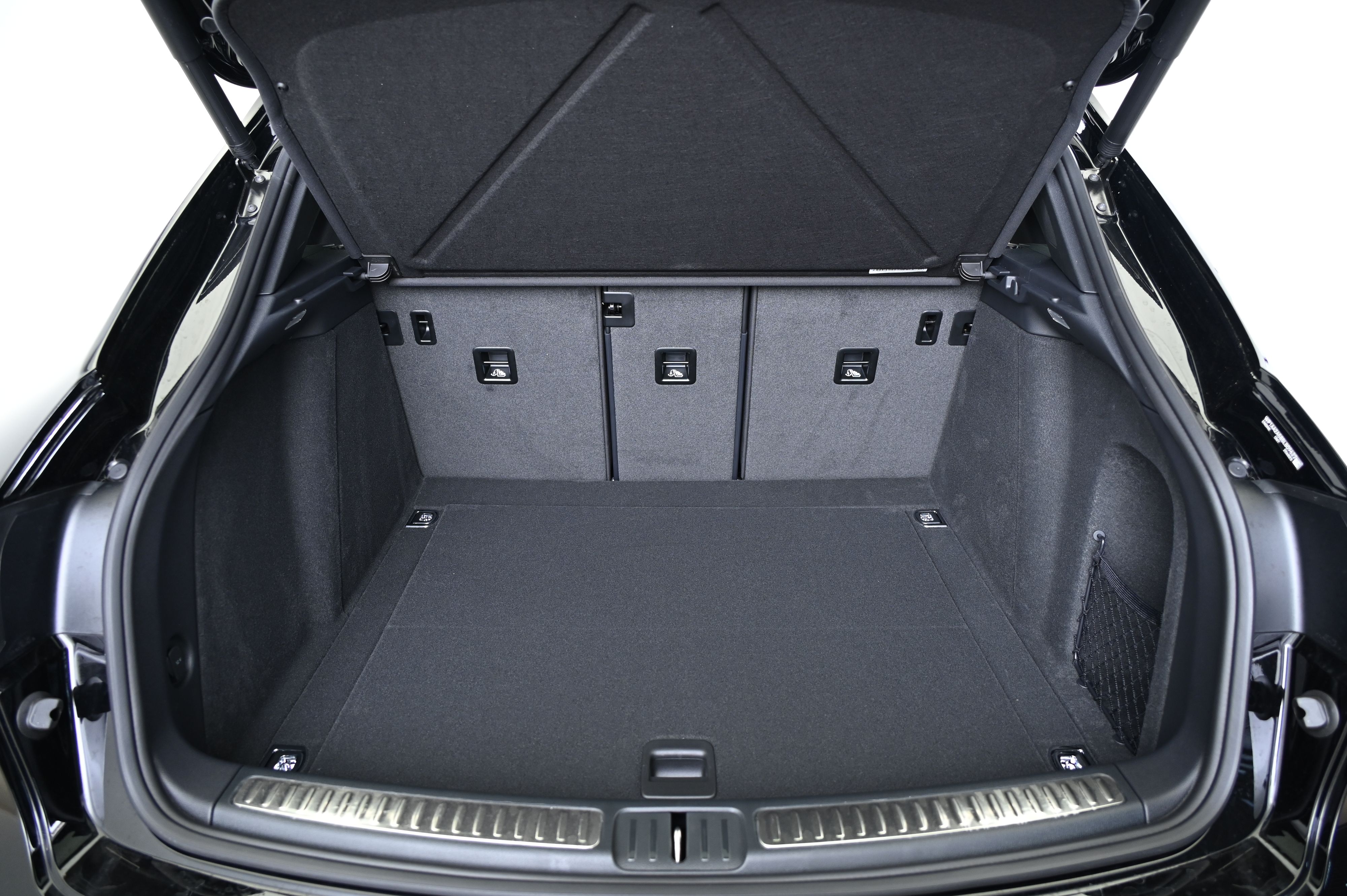 Thumbnail: 2025 Porsche Macan - 19