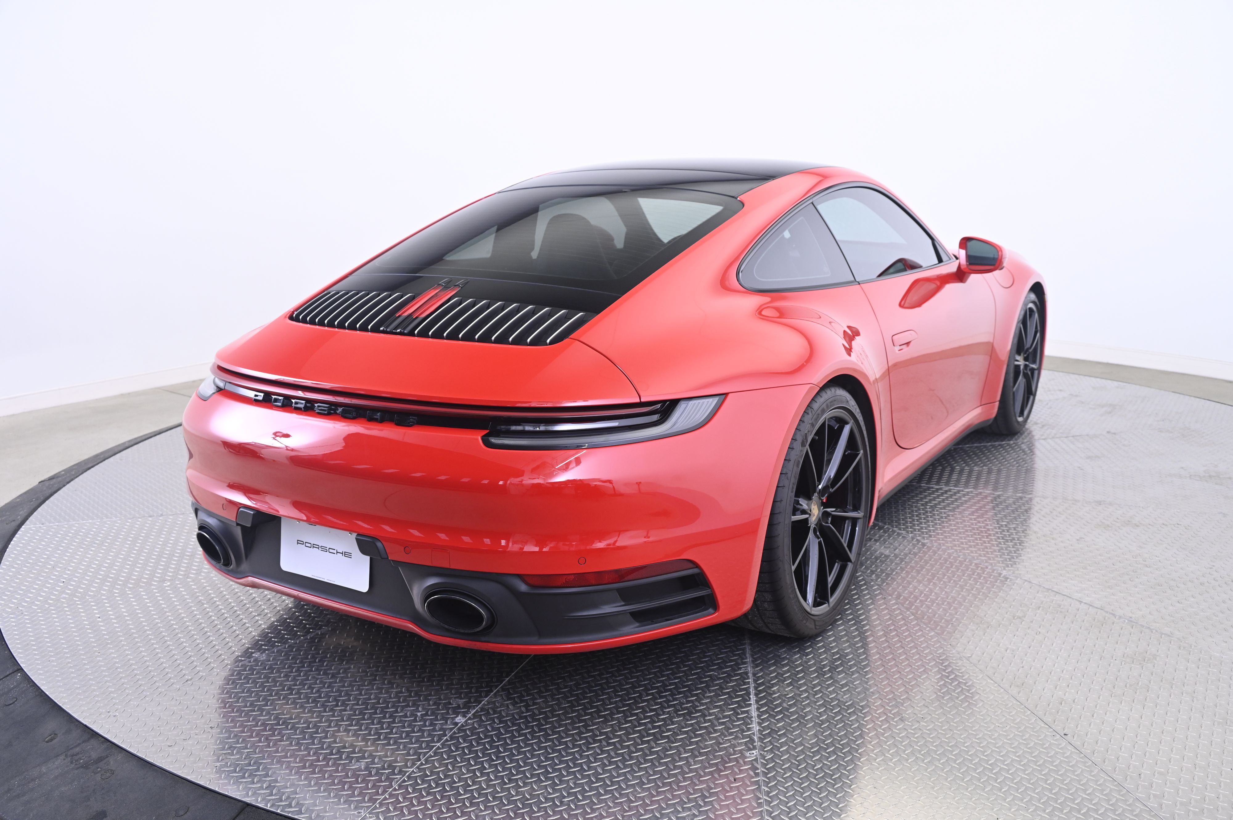 Thumbnail: 2022 Porsche 911 - 7