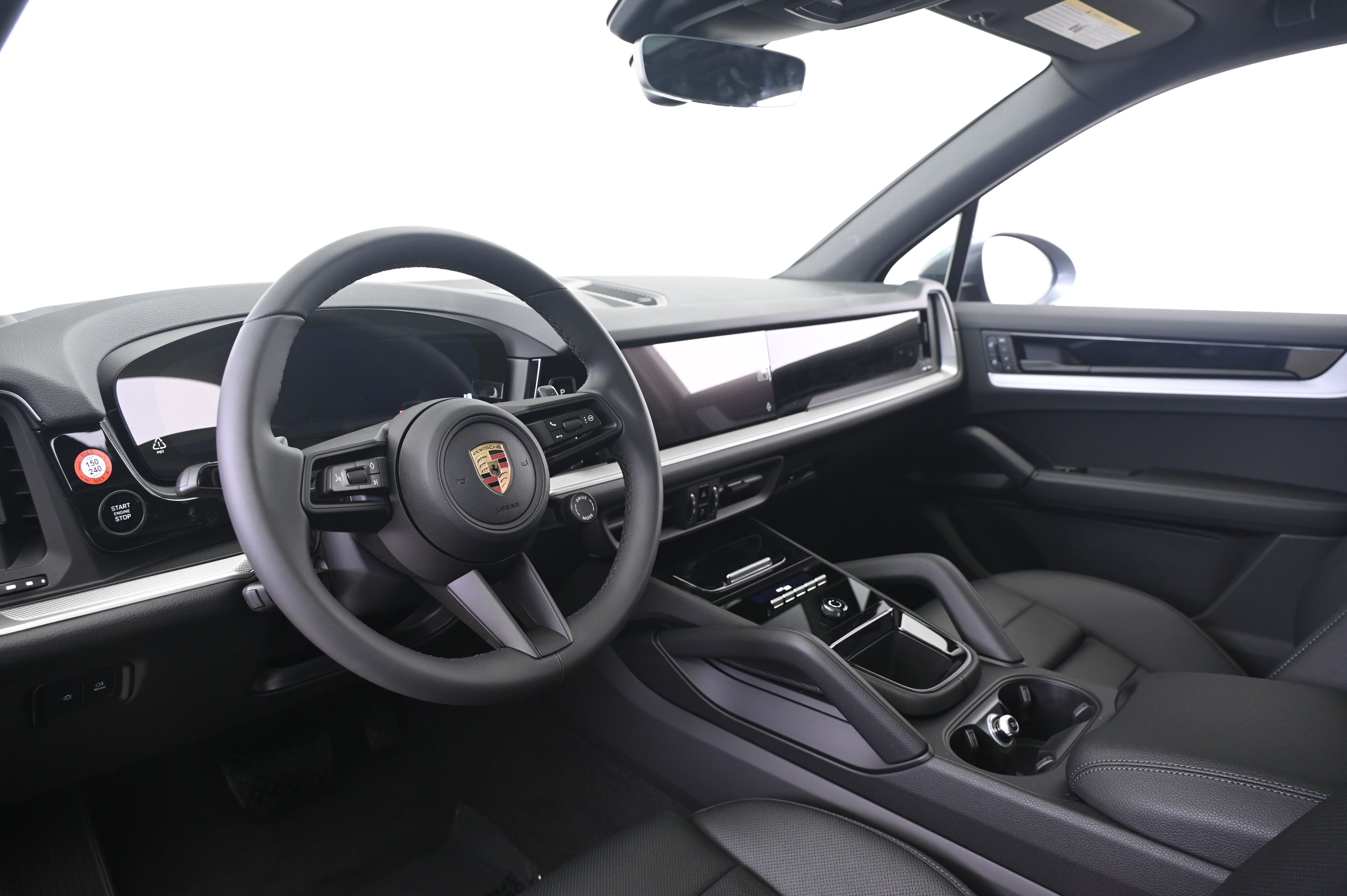 Thumbnail: 2026 Porsche Cayenne - 4