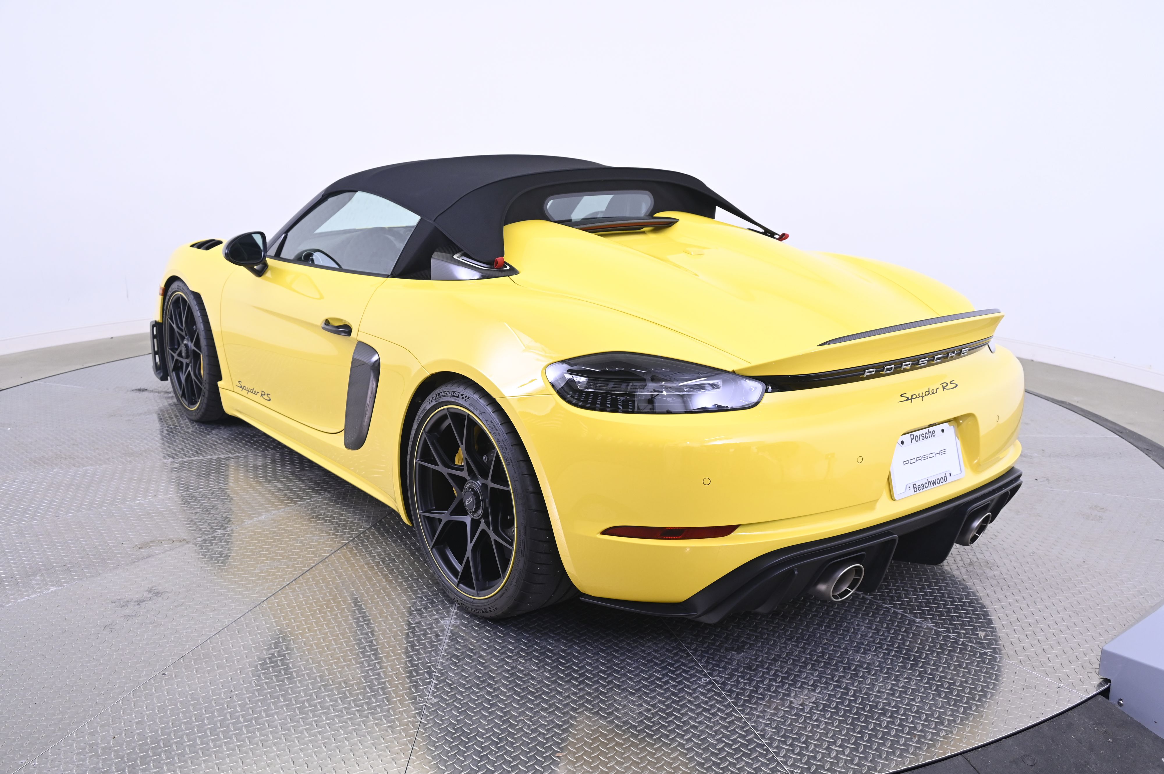 Thumbnail: 2025 Porsche  - 13