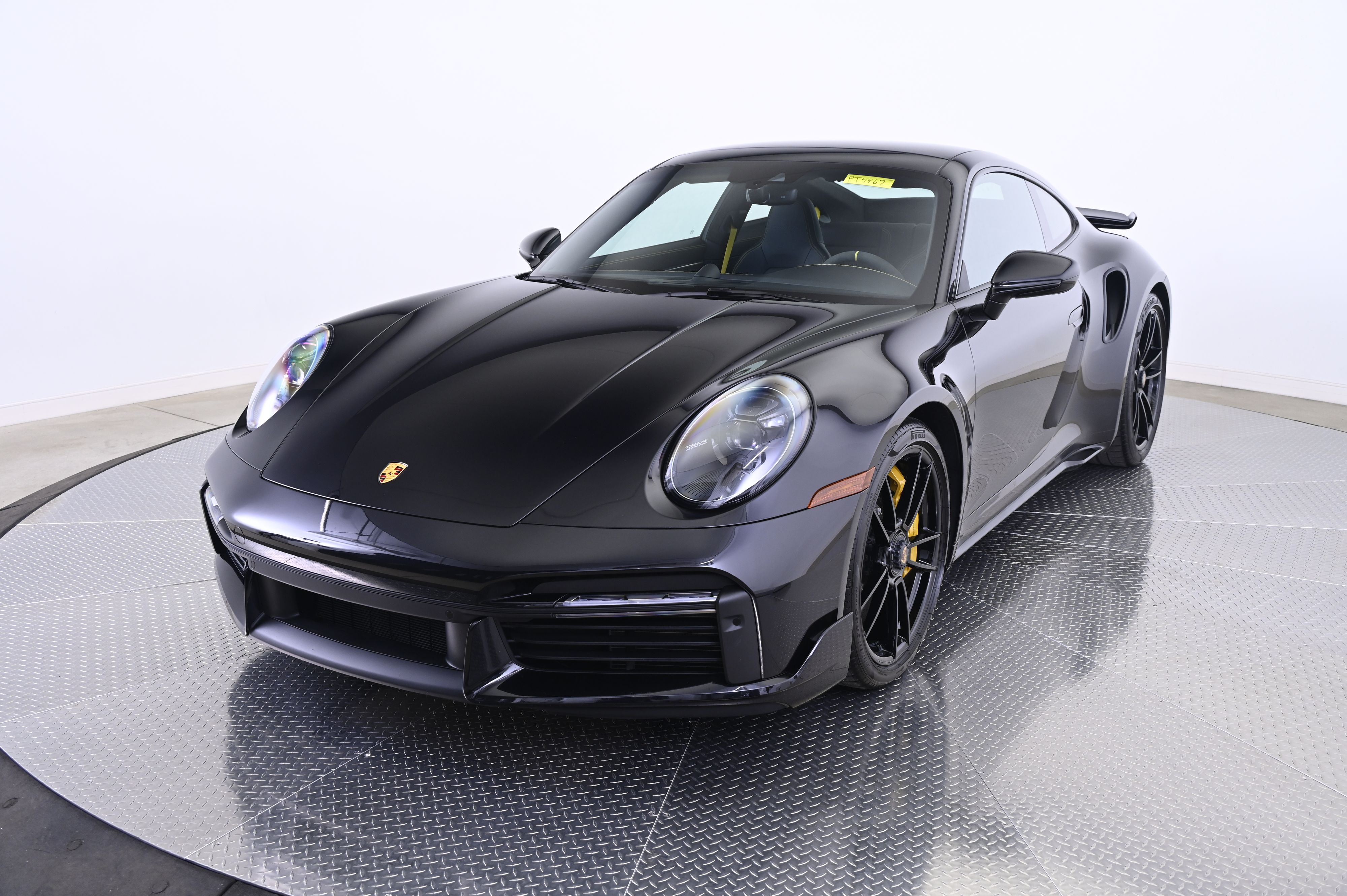 Thumbnail: 2024 Porsche 911 - 1