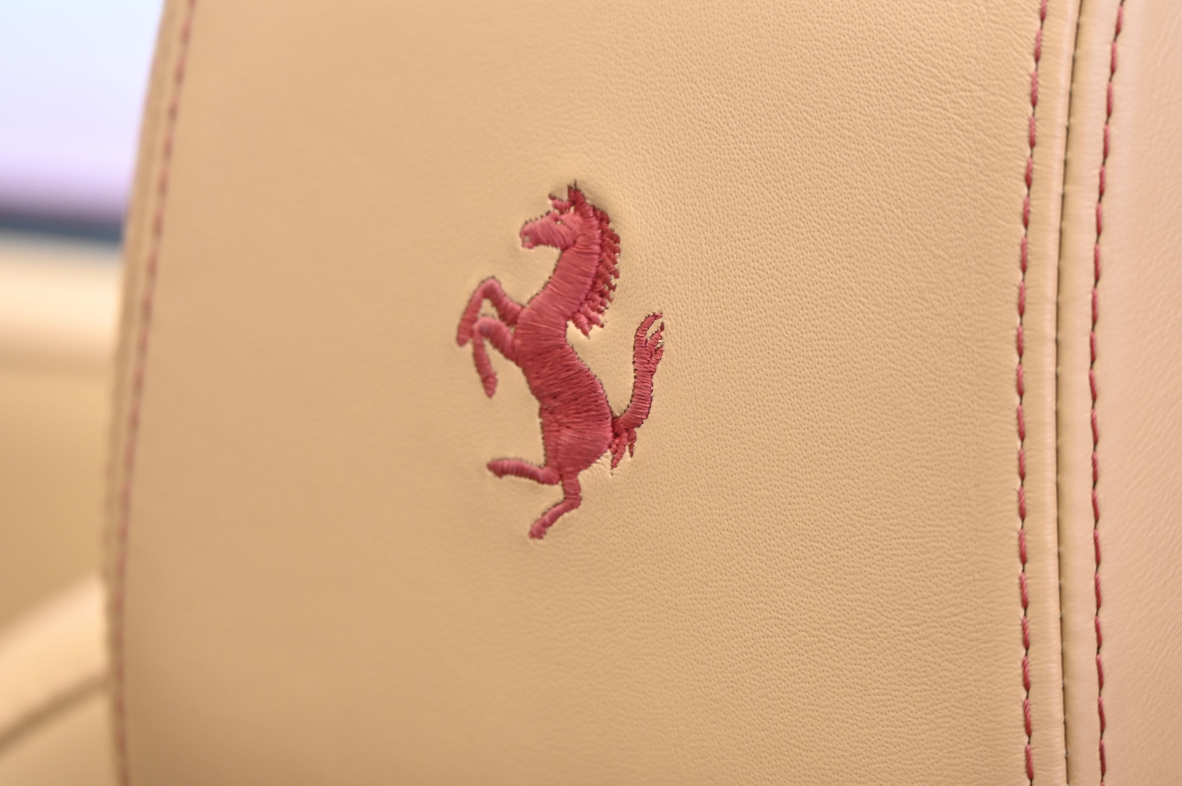 Thumbnail: 2013 Ferrari 458 - 31