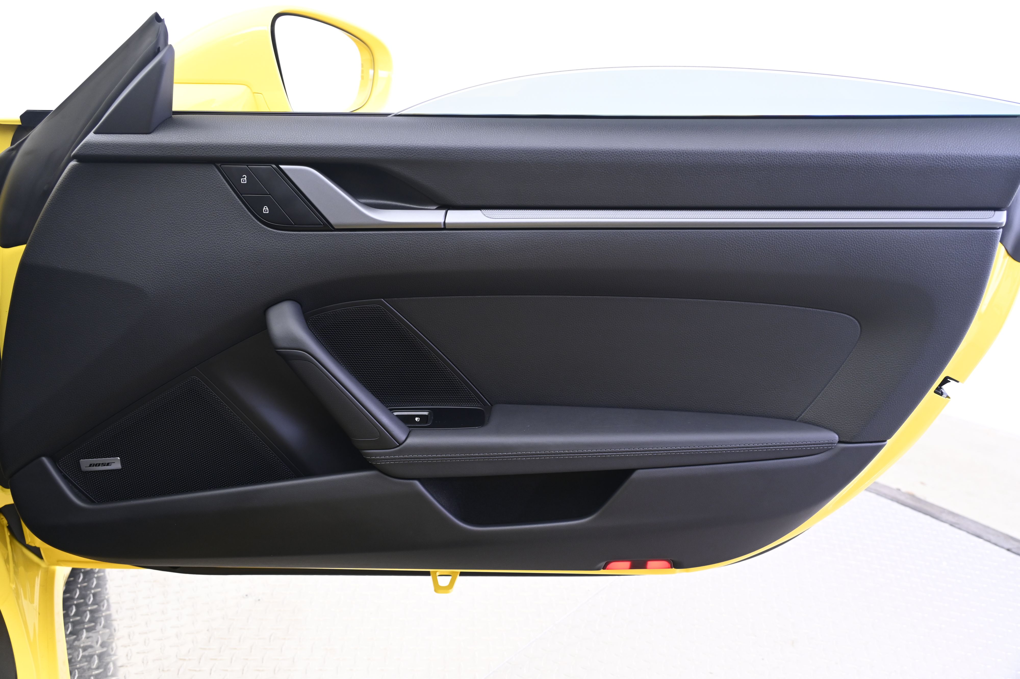 Thumbnail: 2024 Porsche 911 - 16