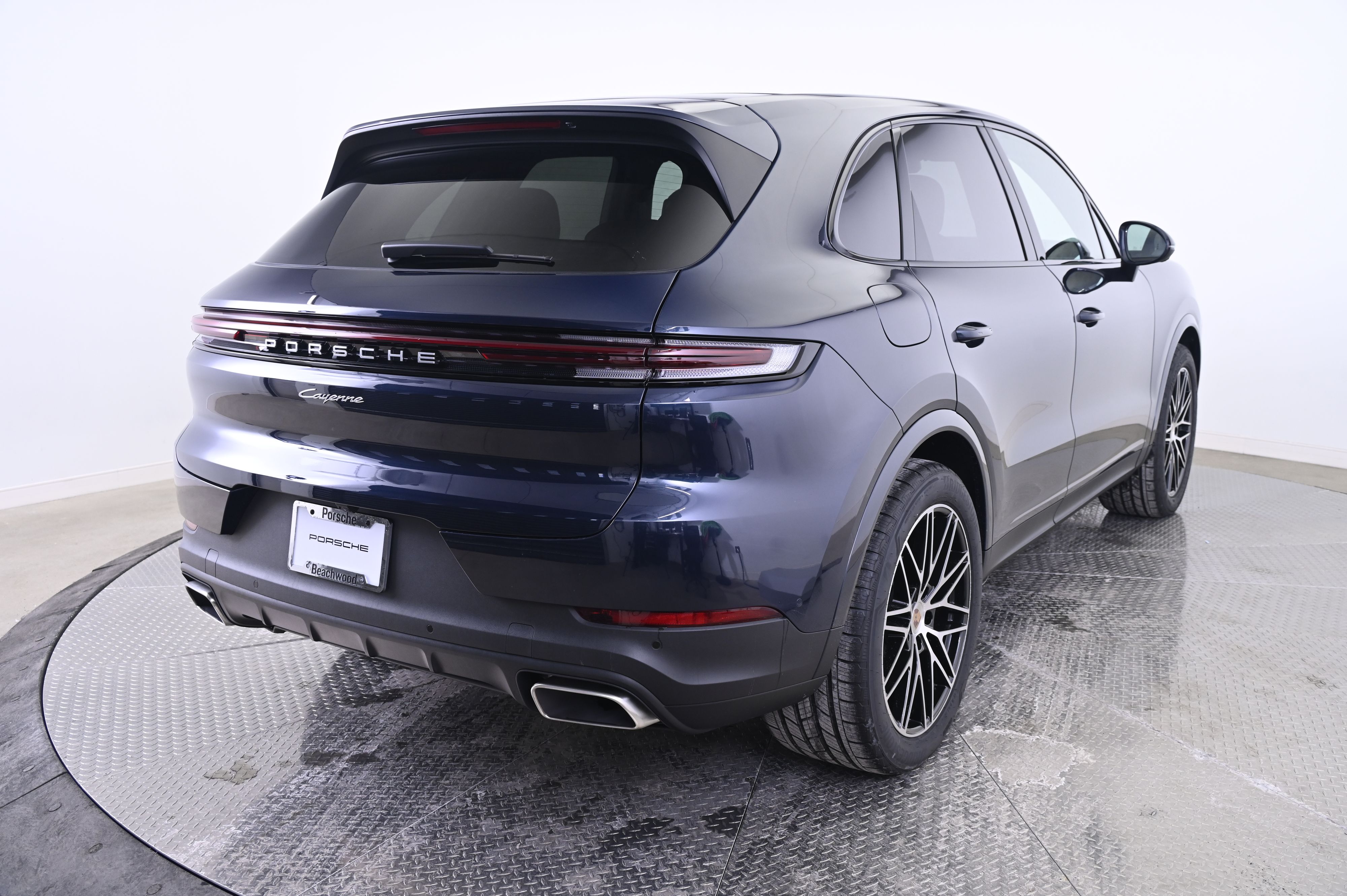 Thumbnail: 2026 Porsche Cayenne - 7