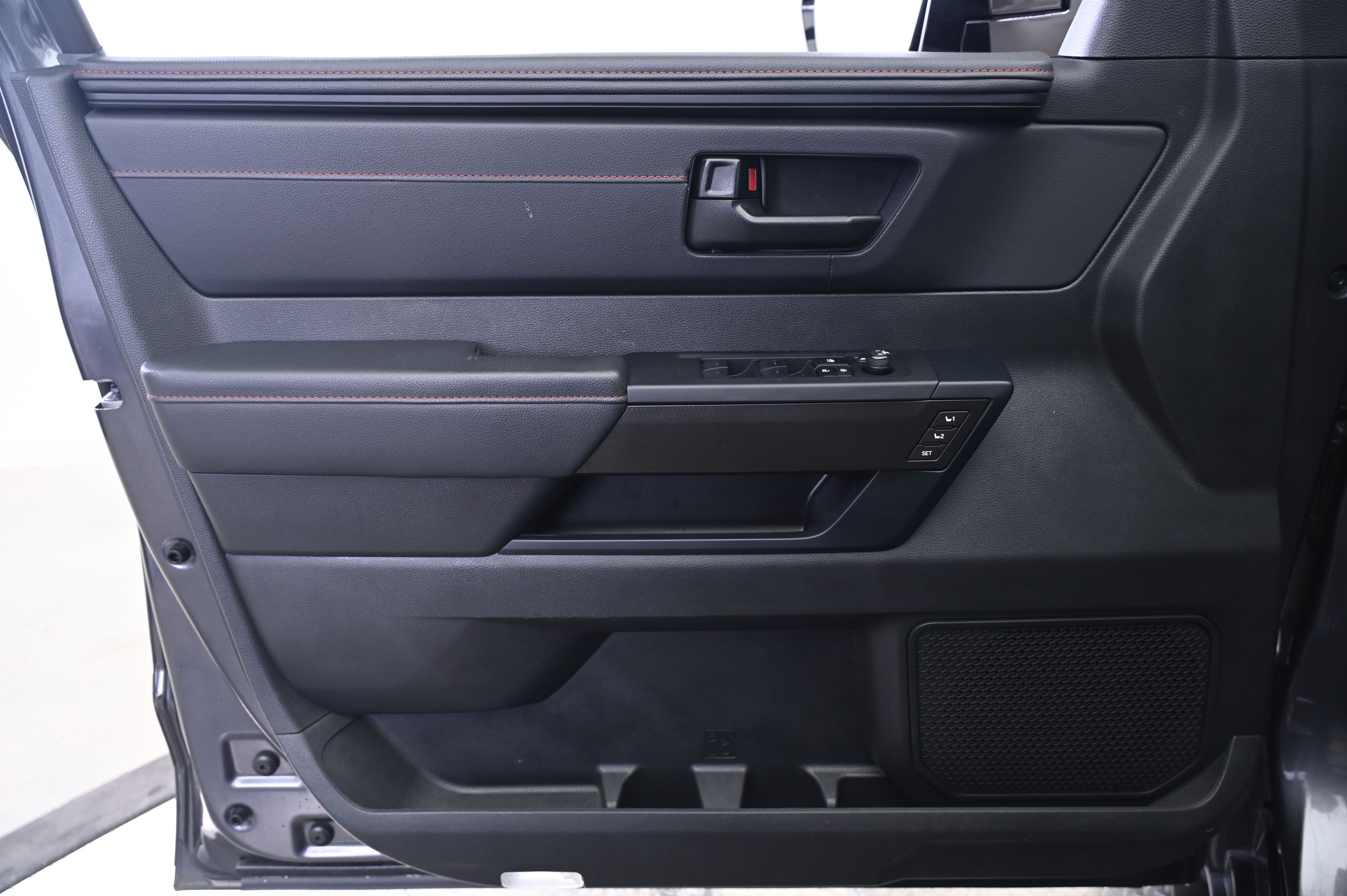 Thumbnail: 2024 Toyota Sequoia - 28