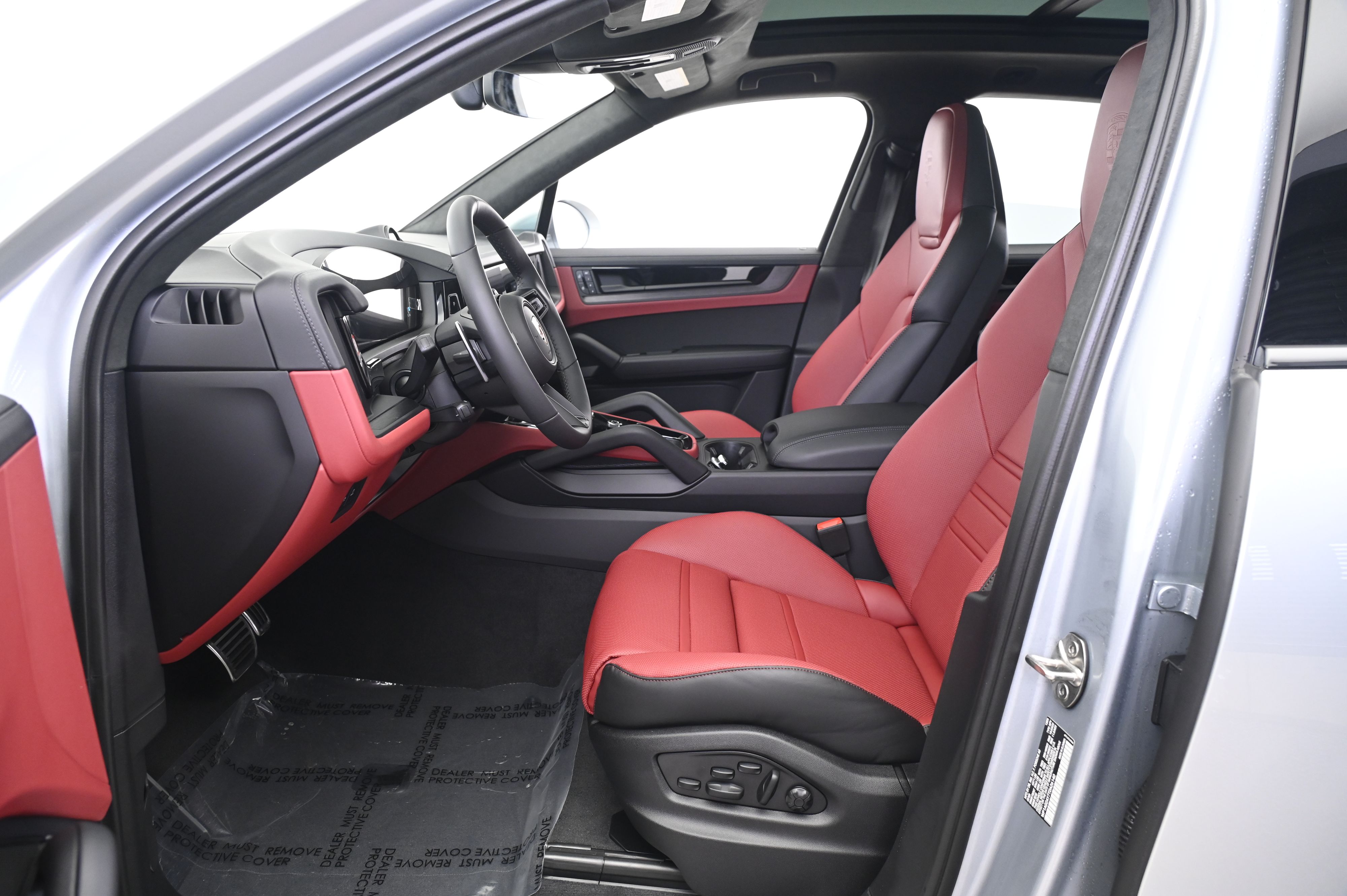 Thumbnail: 2026 Porsche Cayenne - 29