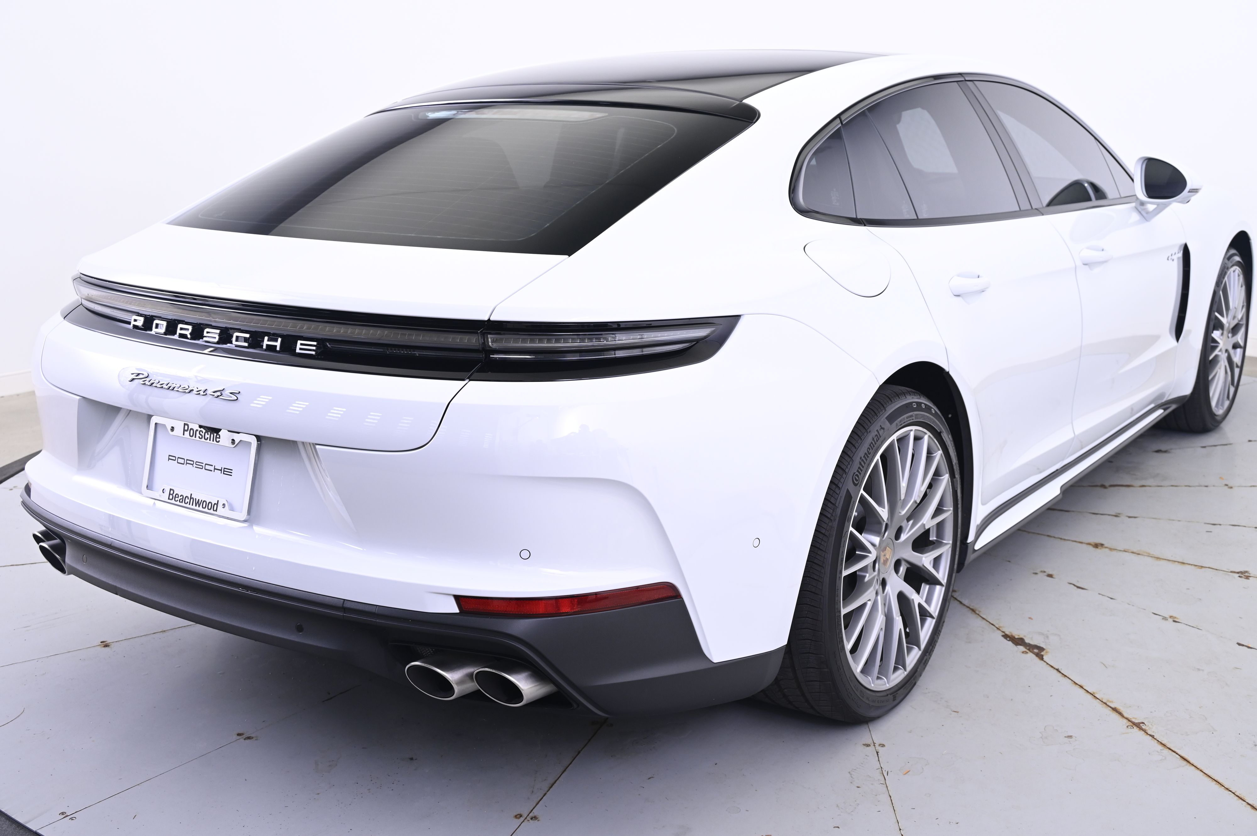 Thumbnail: 2025 Porsche Panamera - 7