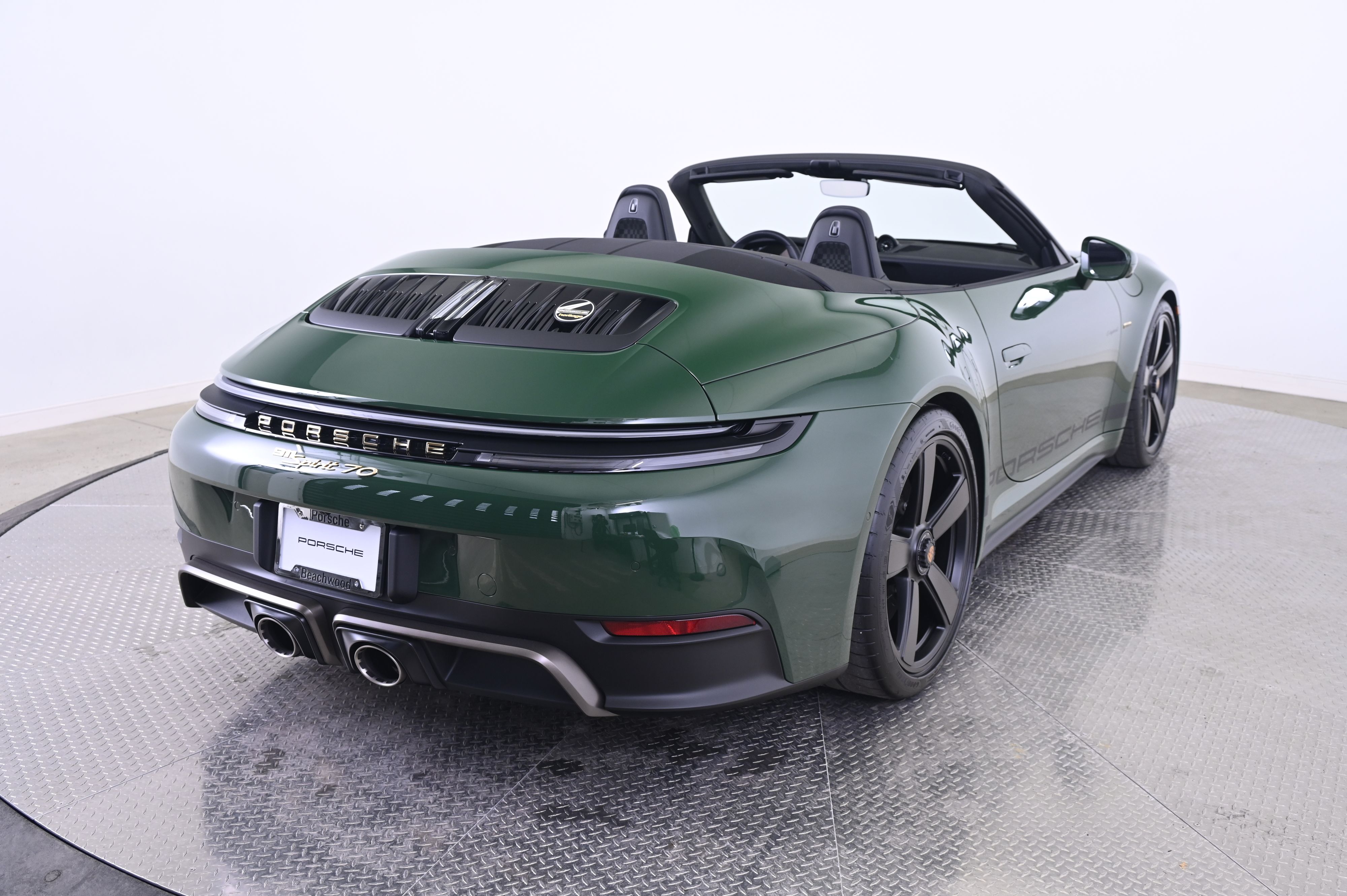 Thumbnail: 2026 Porsche 911 - 7