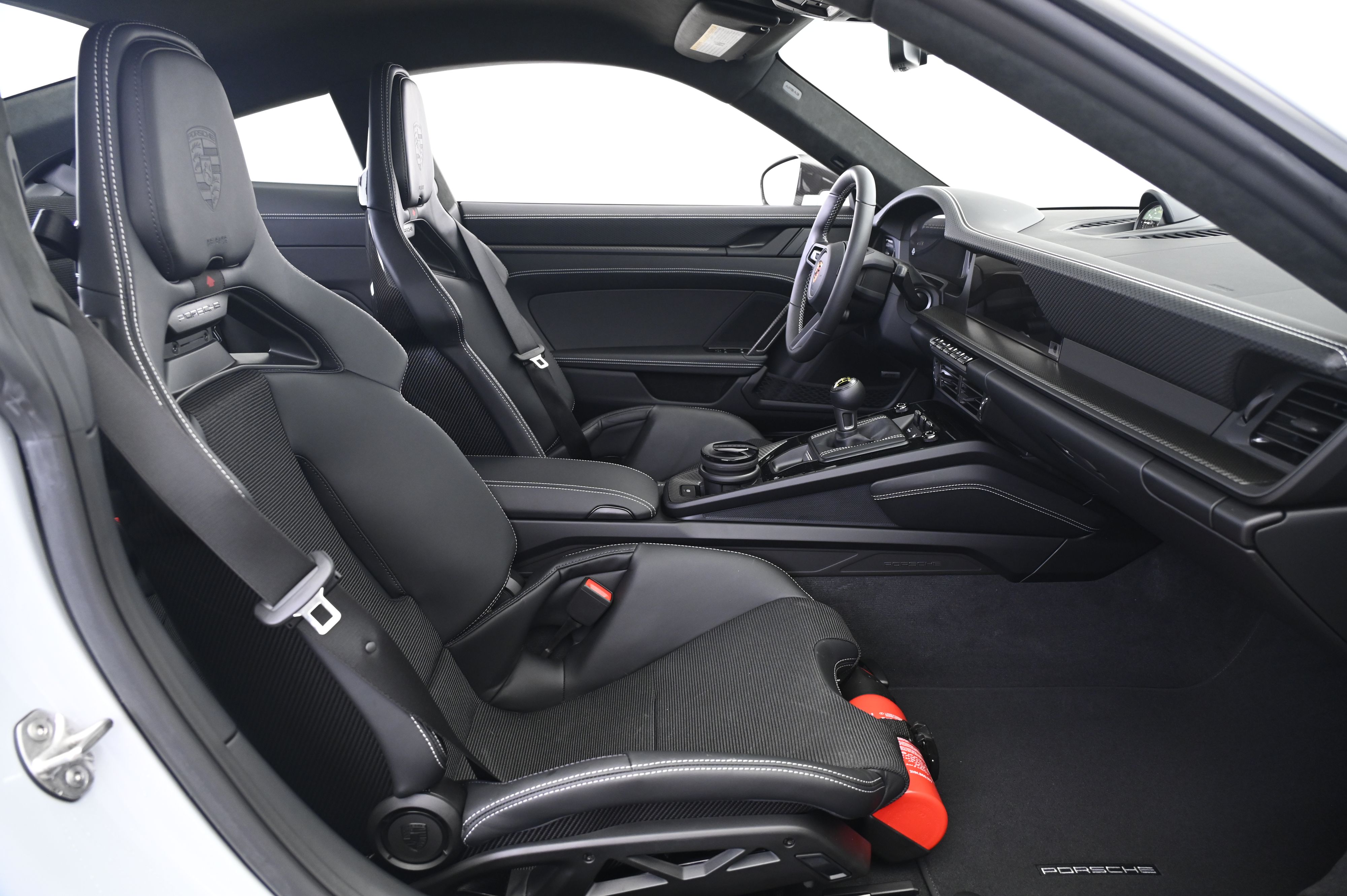 Thumbnail: 2025 Porsche 911 - 20