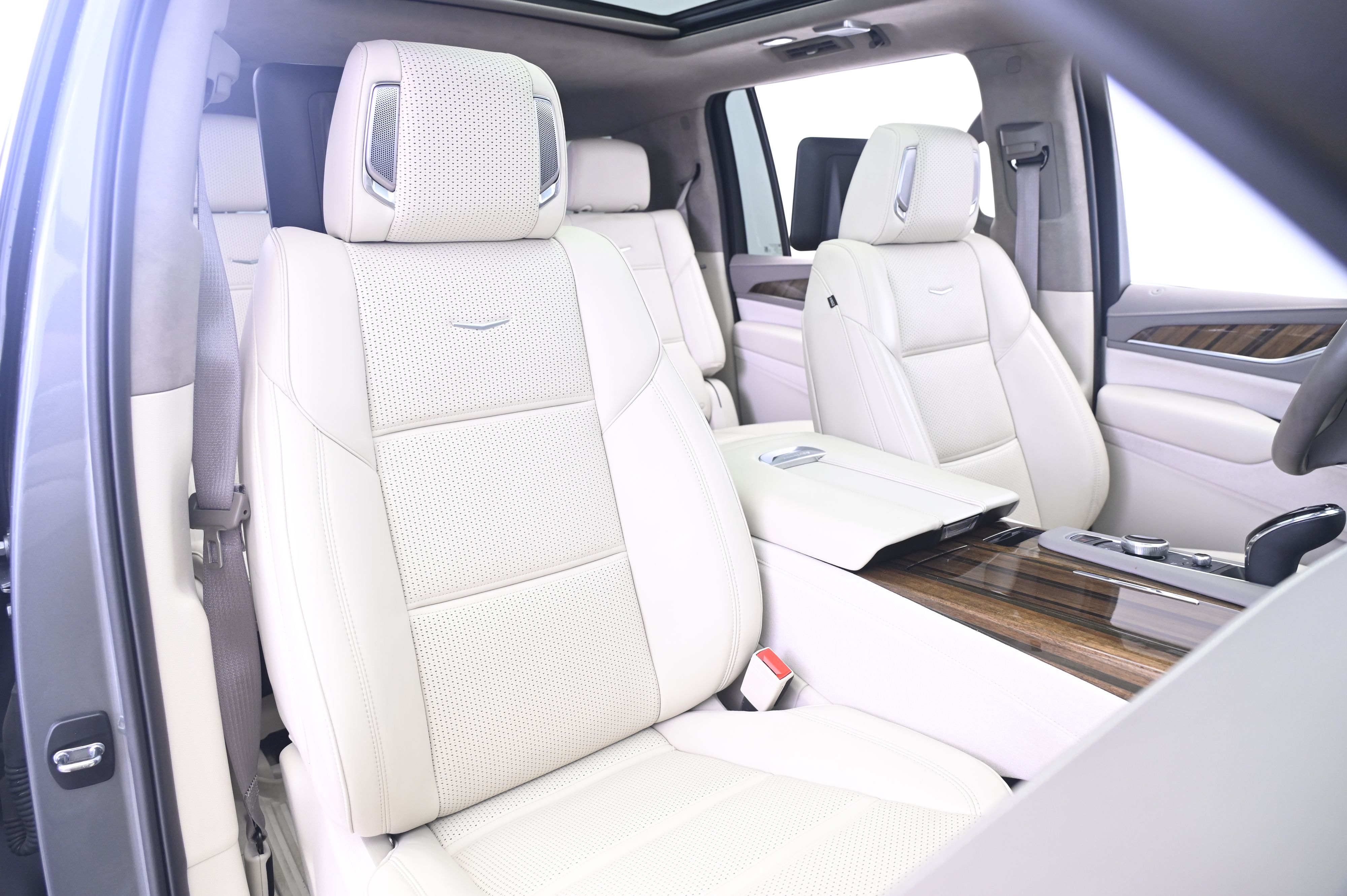 Thumbnail: 2022 Cadillac Escalade - 26