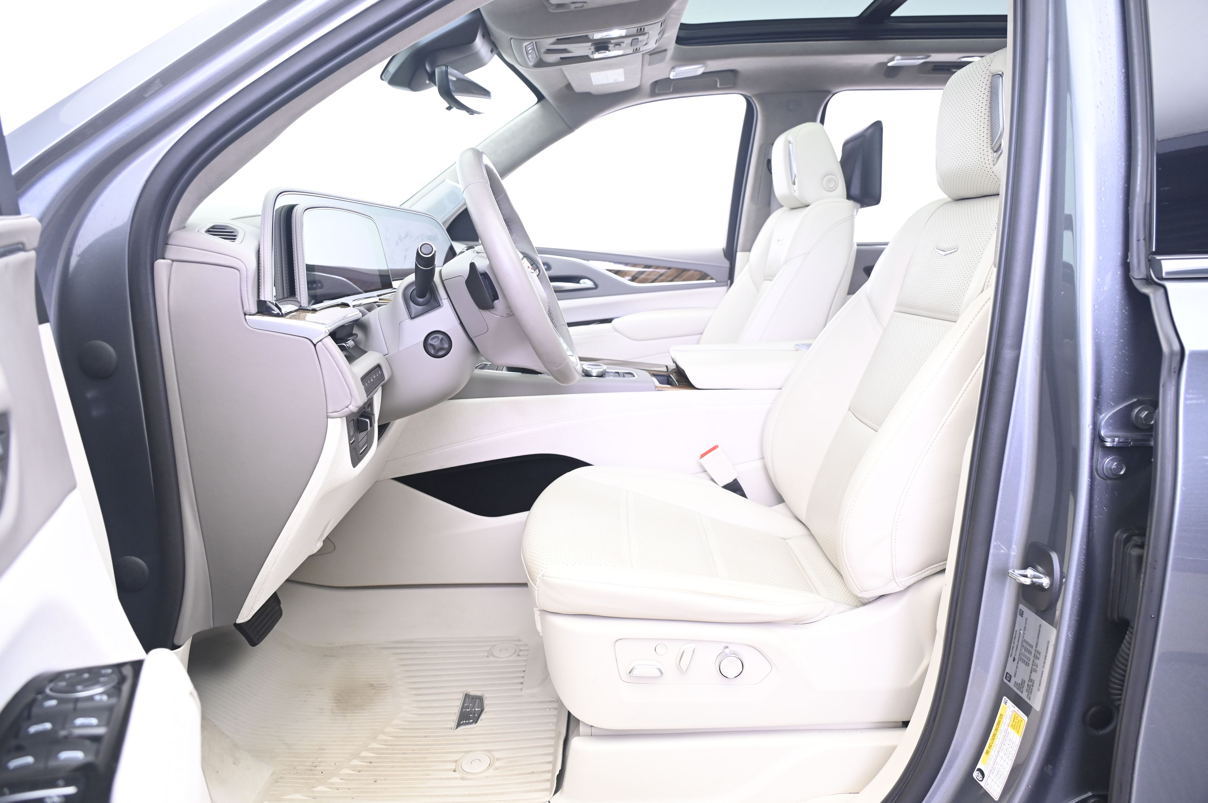 Thumbnail: 2022 Cadillac Escalade - 31
