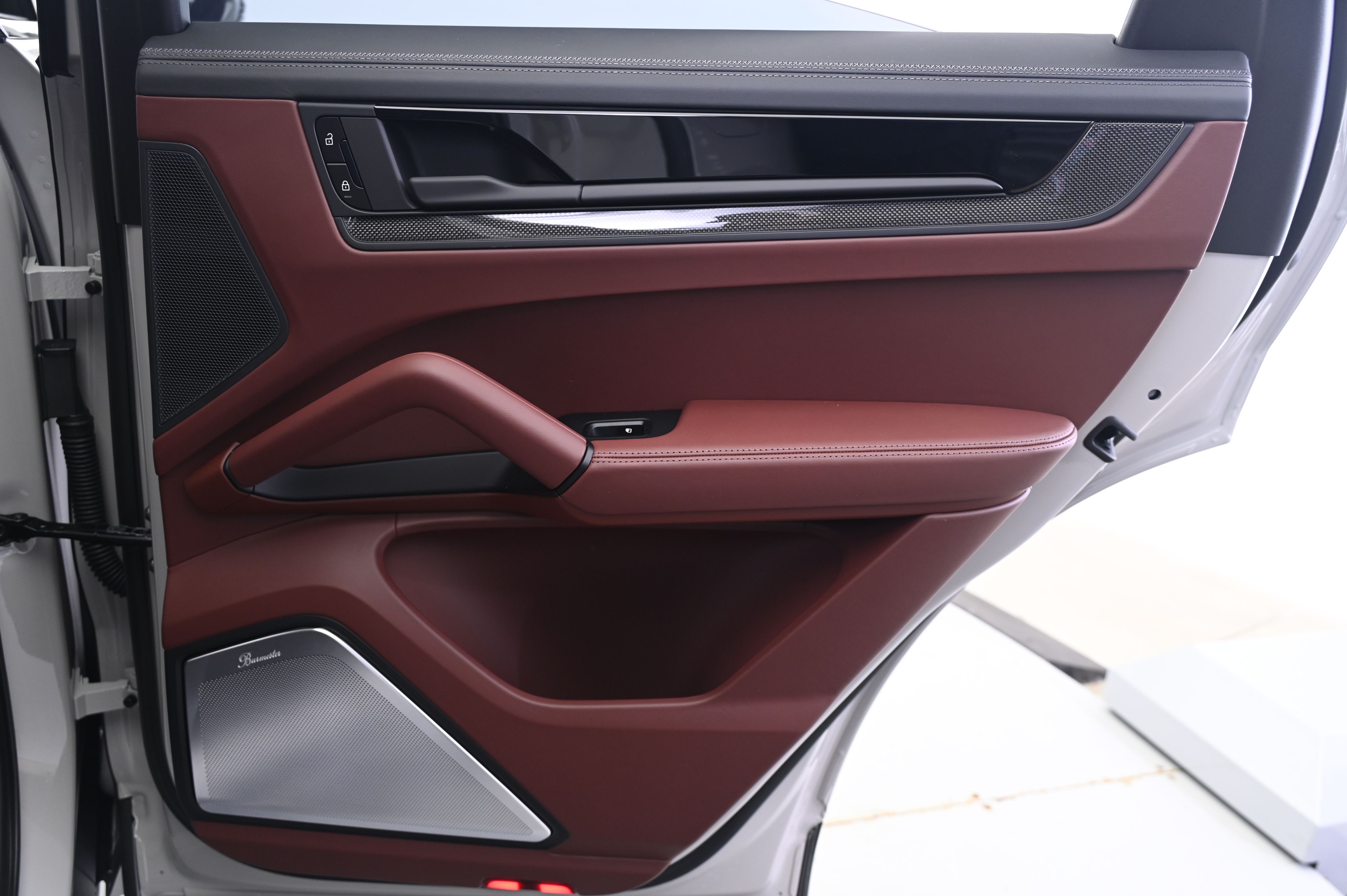 Thumbnail: 2026 Porsche  - 16