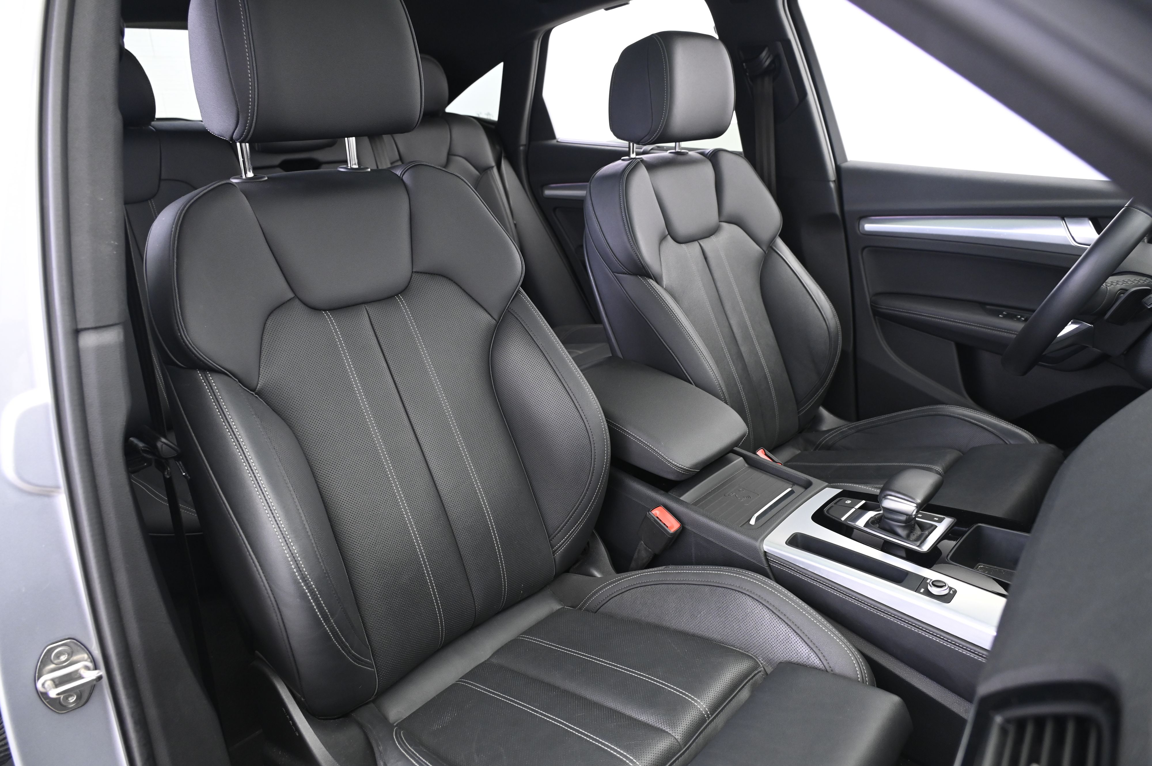 Thumbnail: 2023 Audi Q5 - 24