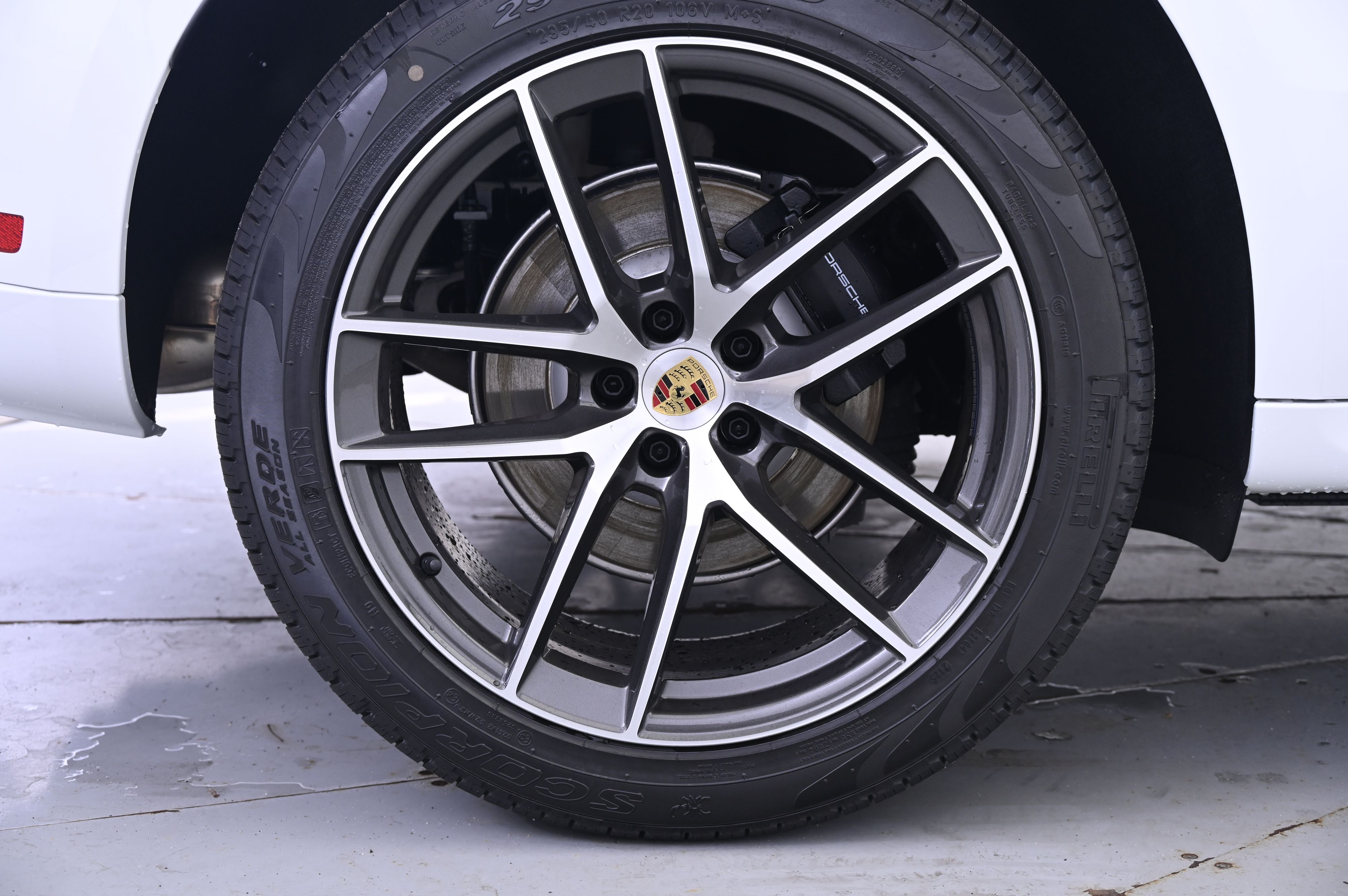 Thumbnail: 2026 Porsche Macan - 13