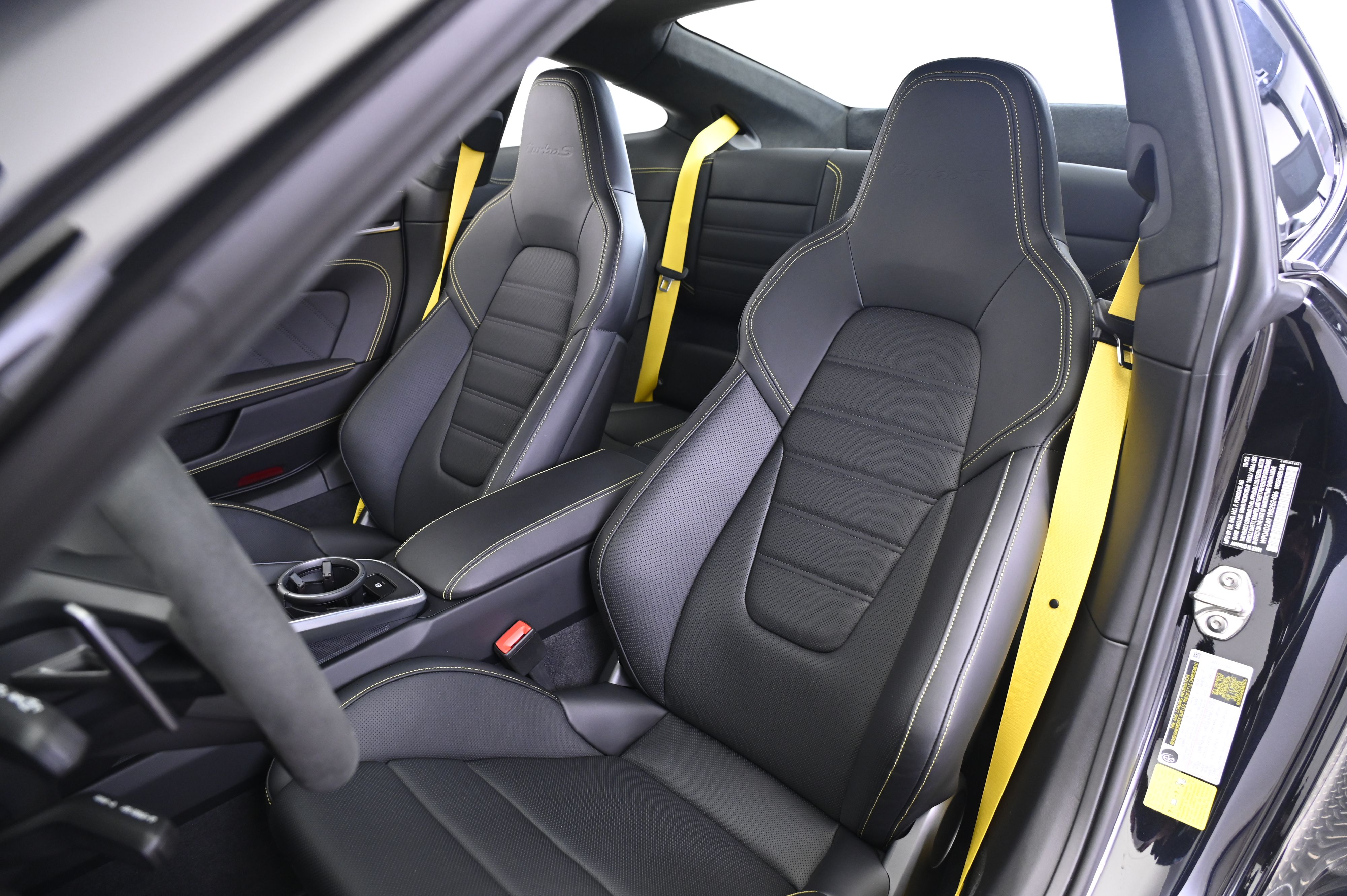 Thumbnail: 2024 Porsche 911 - 28